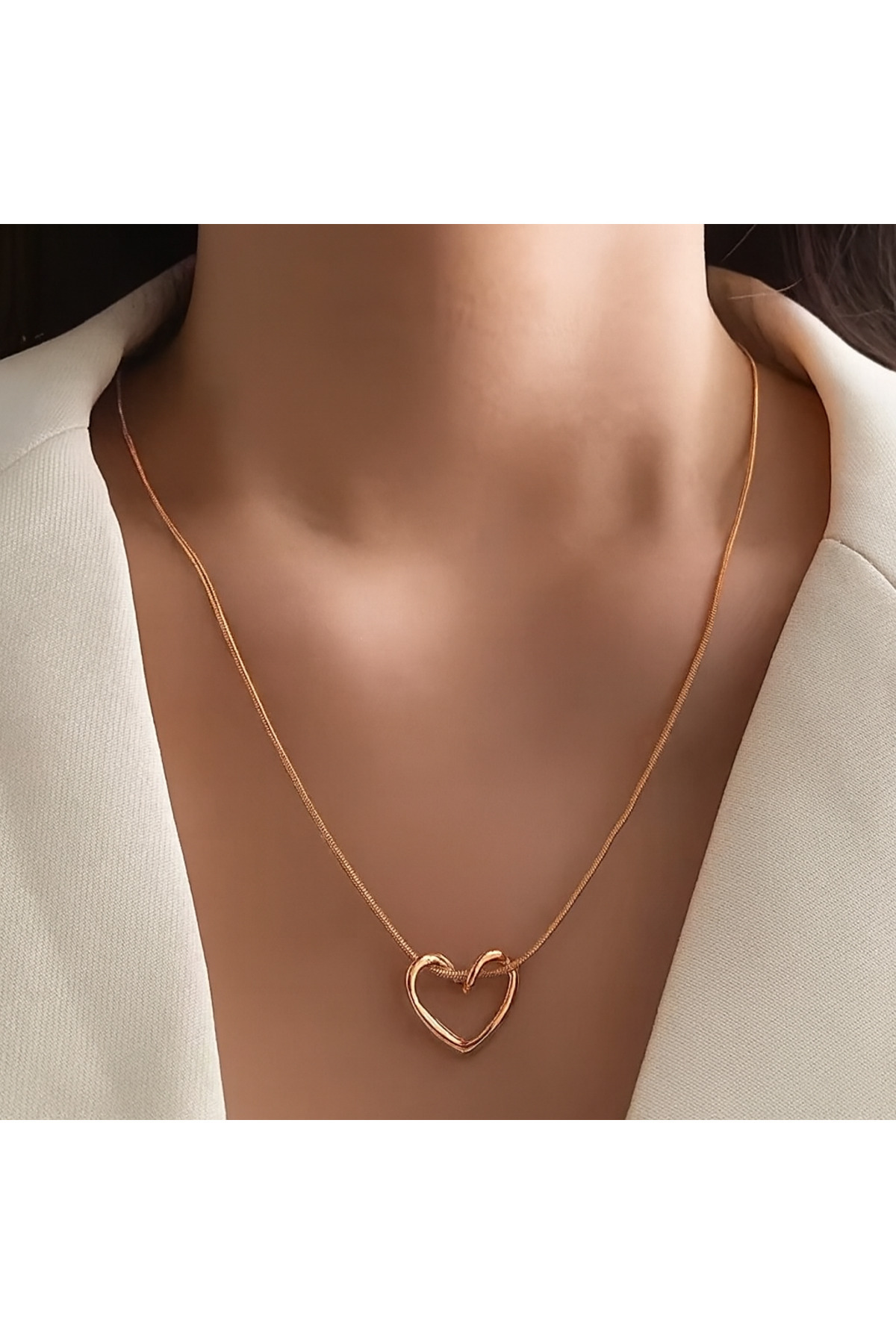 monalisatoka Kadın Gold Kalp Düğüm Kolye