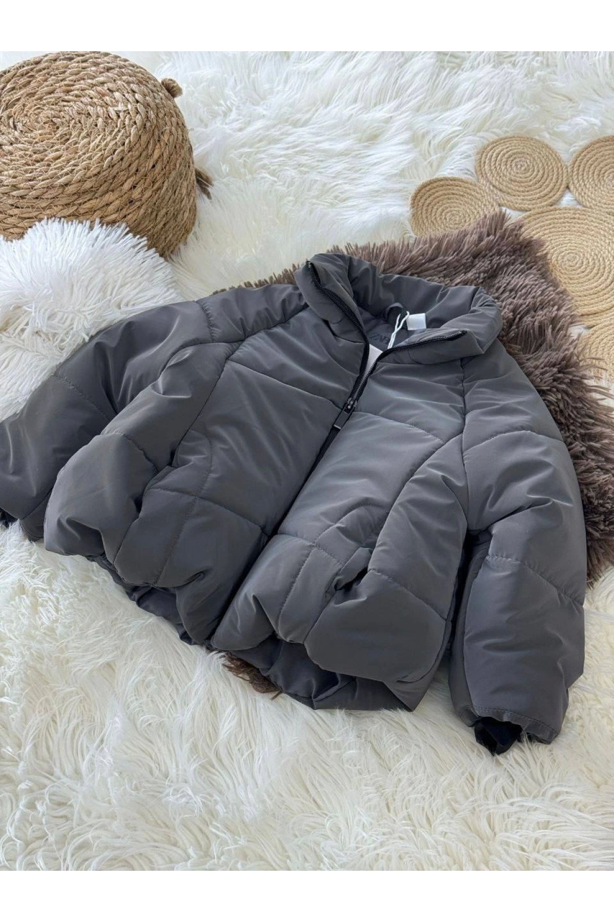 Kidmark Çocuk Modası Çocuk Unisex Fermuarlı Dik Yaka Şişme Mont fotoğrafı 3 (önizleme)