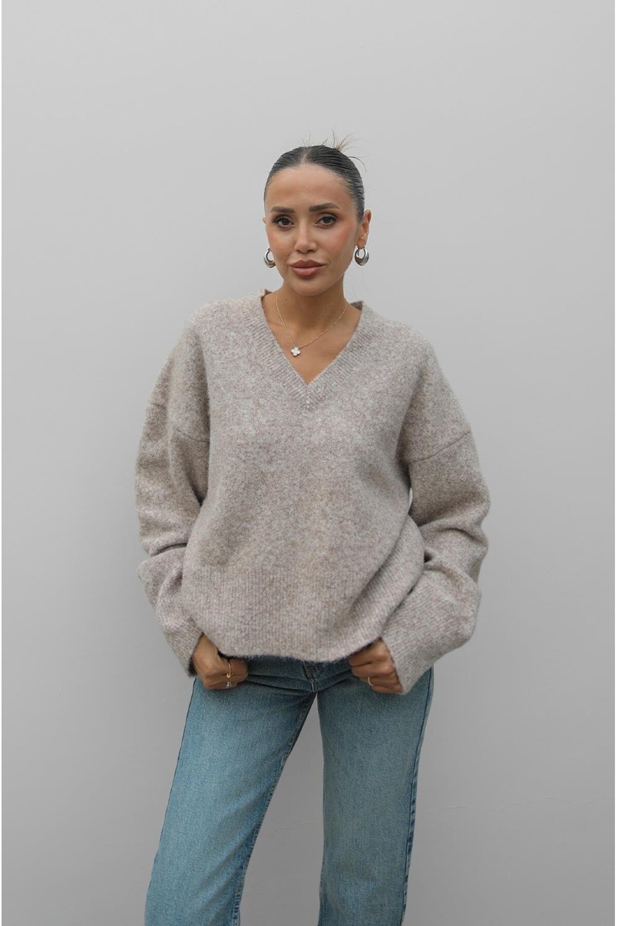 Havoş  Vizon V Yaka Yumuşak Dokulu Kazak - Görsel 3