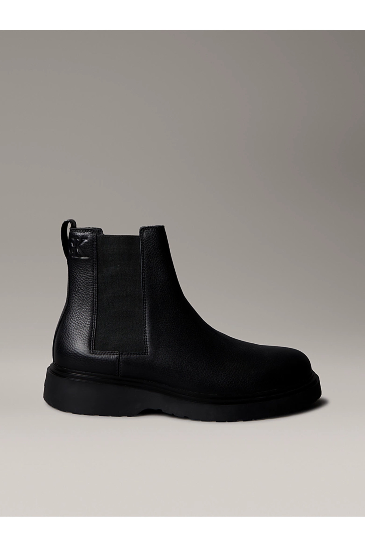 کلوین کلاین کفش کتانی مردانه مشکی با لوگوی برند، کفی ضخیم و بند کشی، مناسب برای استفاده روزانه