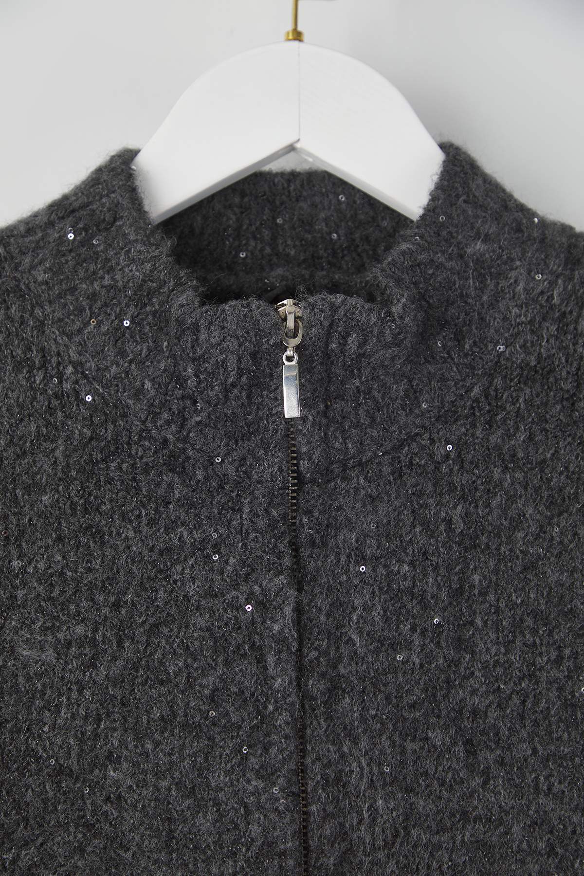 Trendyolmilla  Antrasit Fermuarlı Dik Yaka Yumuşak Dokulu Payetli Triko Hırka TWOAW26HI00053 - Görsel 7