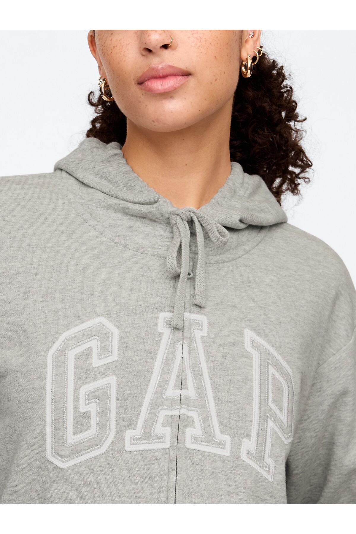GAP  Kadın Gri Gap Logo Relaxed Fermuarlı Sweatshirt - Görsel 3