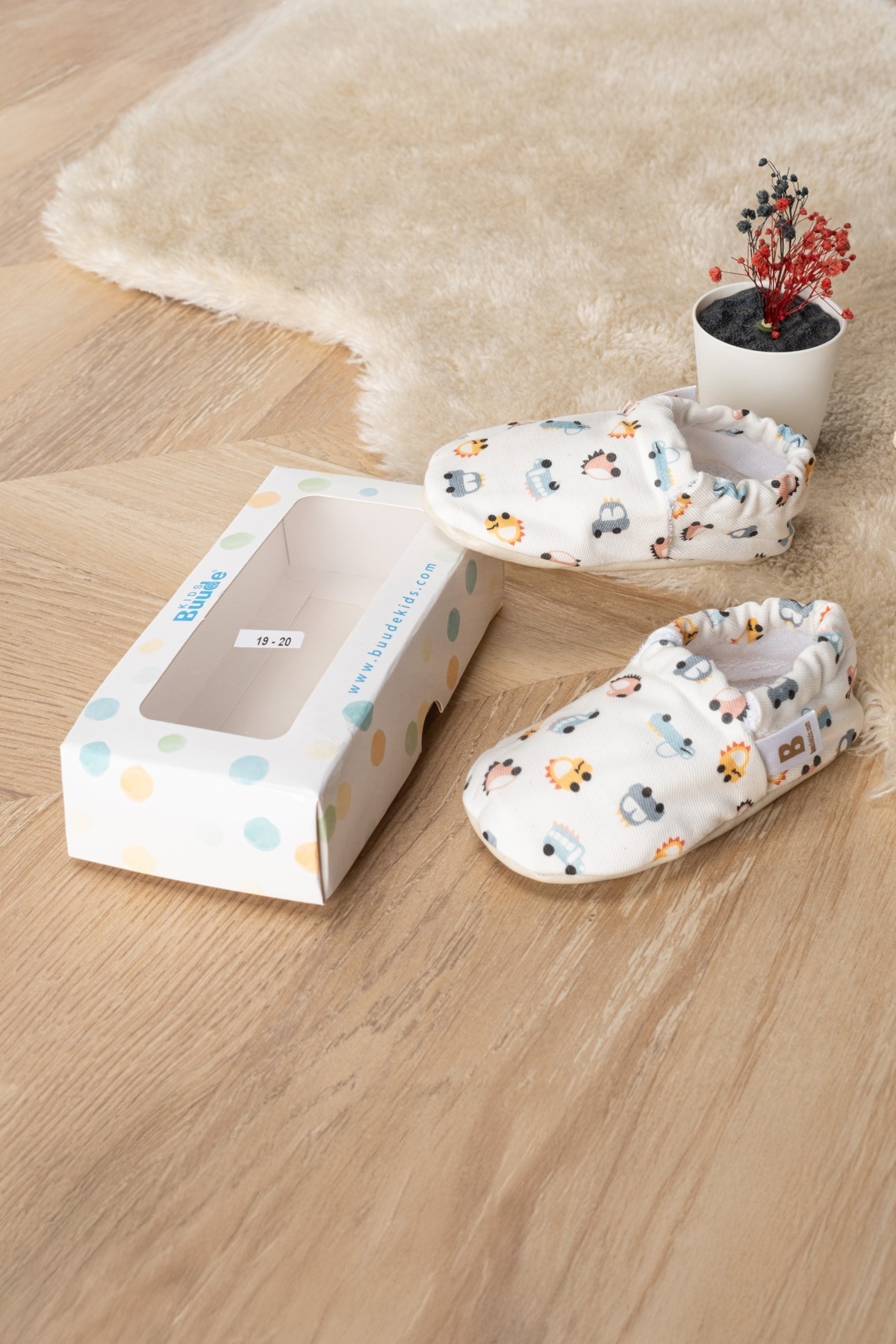 Buude Kids Kaydırmaz Tabanlı, Pamuk Havlu Astarlı Bebek Patiği fotoğrafı 2 (önizleme)