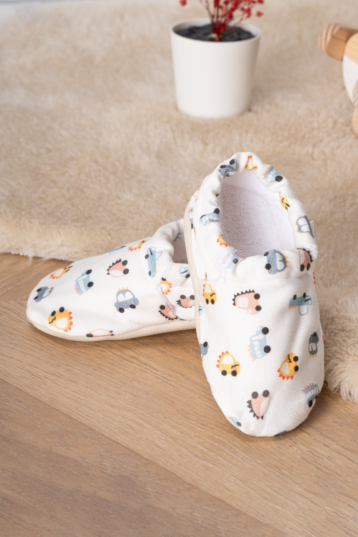 Buude Kids Kaydırmaz Tabanlı, Pamuk Havlu Astarlı Bebek Patiği fotoğrafı 5 (önizleme)