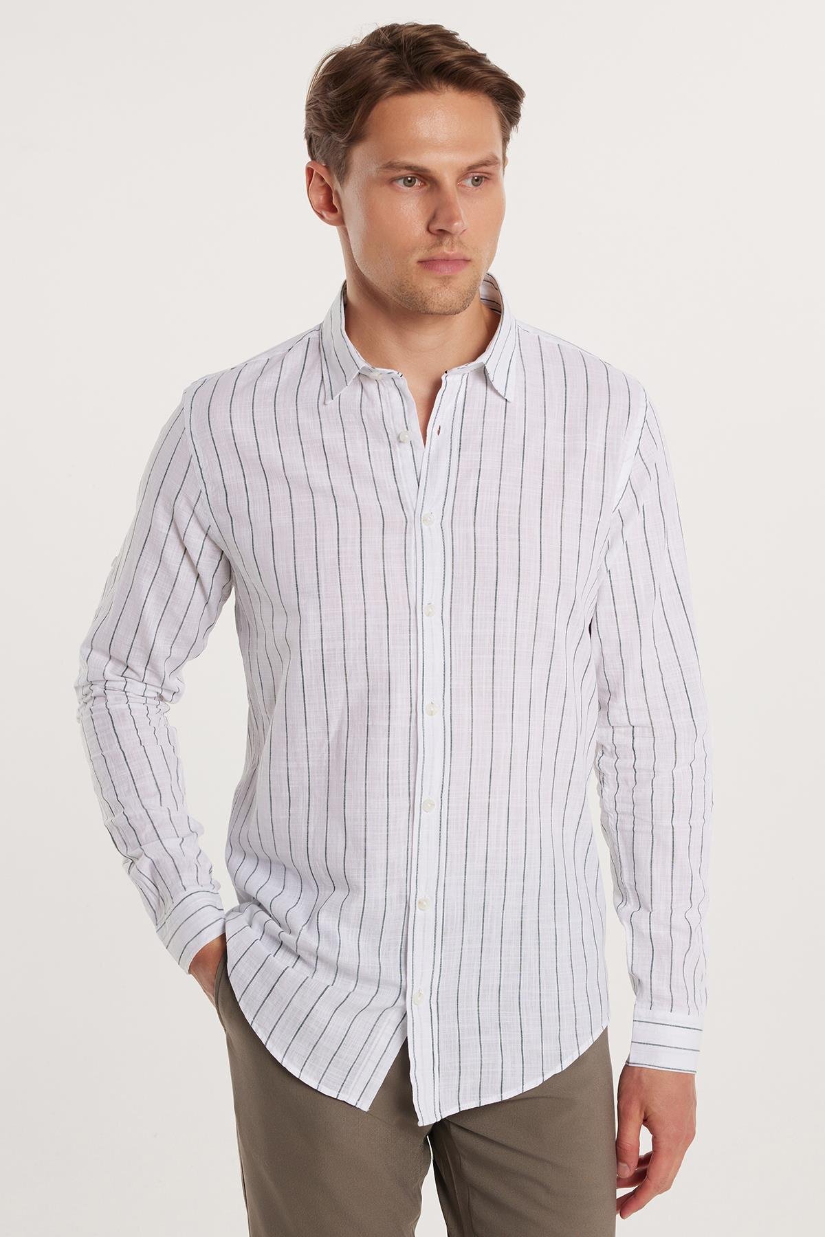 Tudors Erkek Slim Fit Dar Kesim Uzun Kollu %100 Pamuk Keten Doku Çizgili Gömlek görsel 2