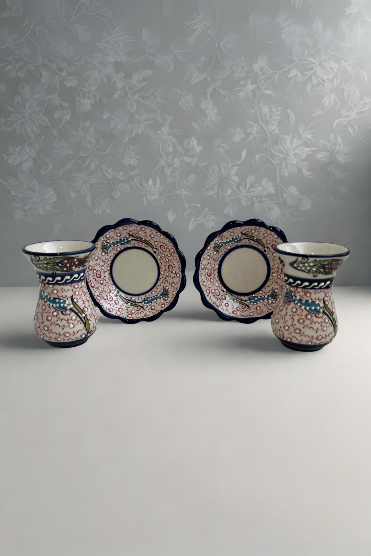 Blue Tulip Pattern Handmade Ceramic 2-Piece Tea Cup Set – White