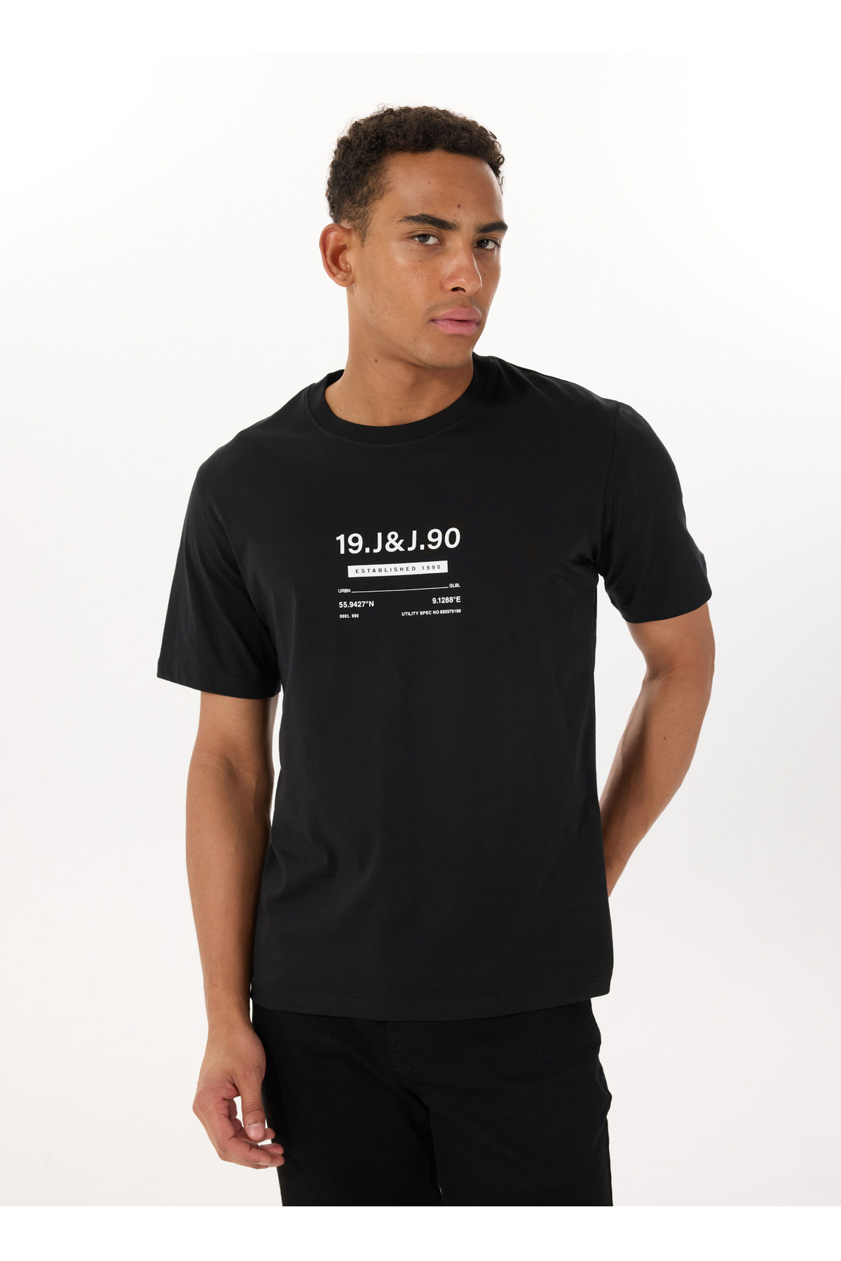 جک اند جونز تی شرت مردانه مشکی یقه گرد 12288506_JCOOLE TEE SS CREW NECK BS