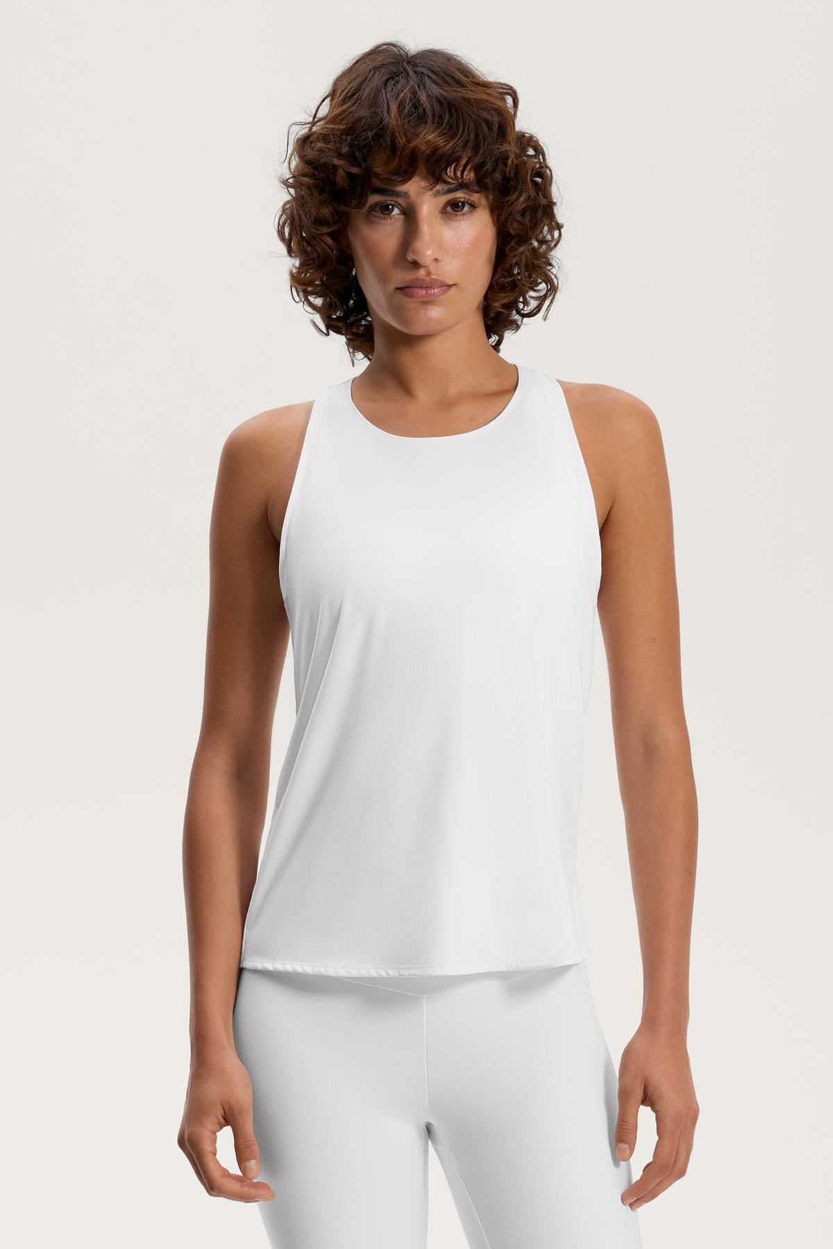 Oysho Comfortlux cross back tişört görsel 4
