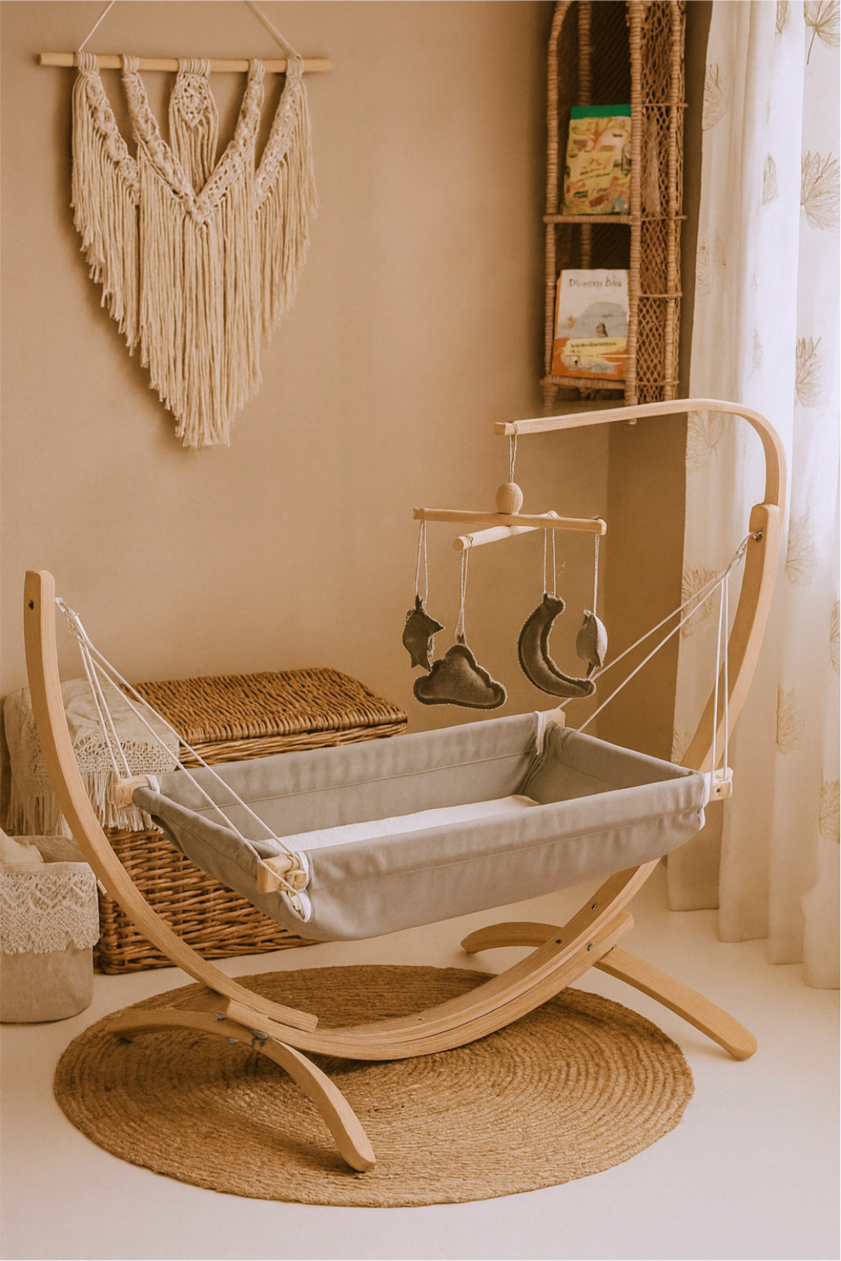 BebeK on For Ahşap Bebek Hamağı (Sallanabilir-Sabitlenebilir ) GRİ MİNDERLİ - OYUNCAKLI (DÖNENCE HEDİYELİ) fotoğrafı 5 (önizleme)