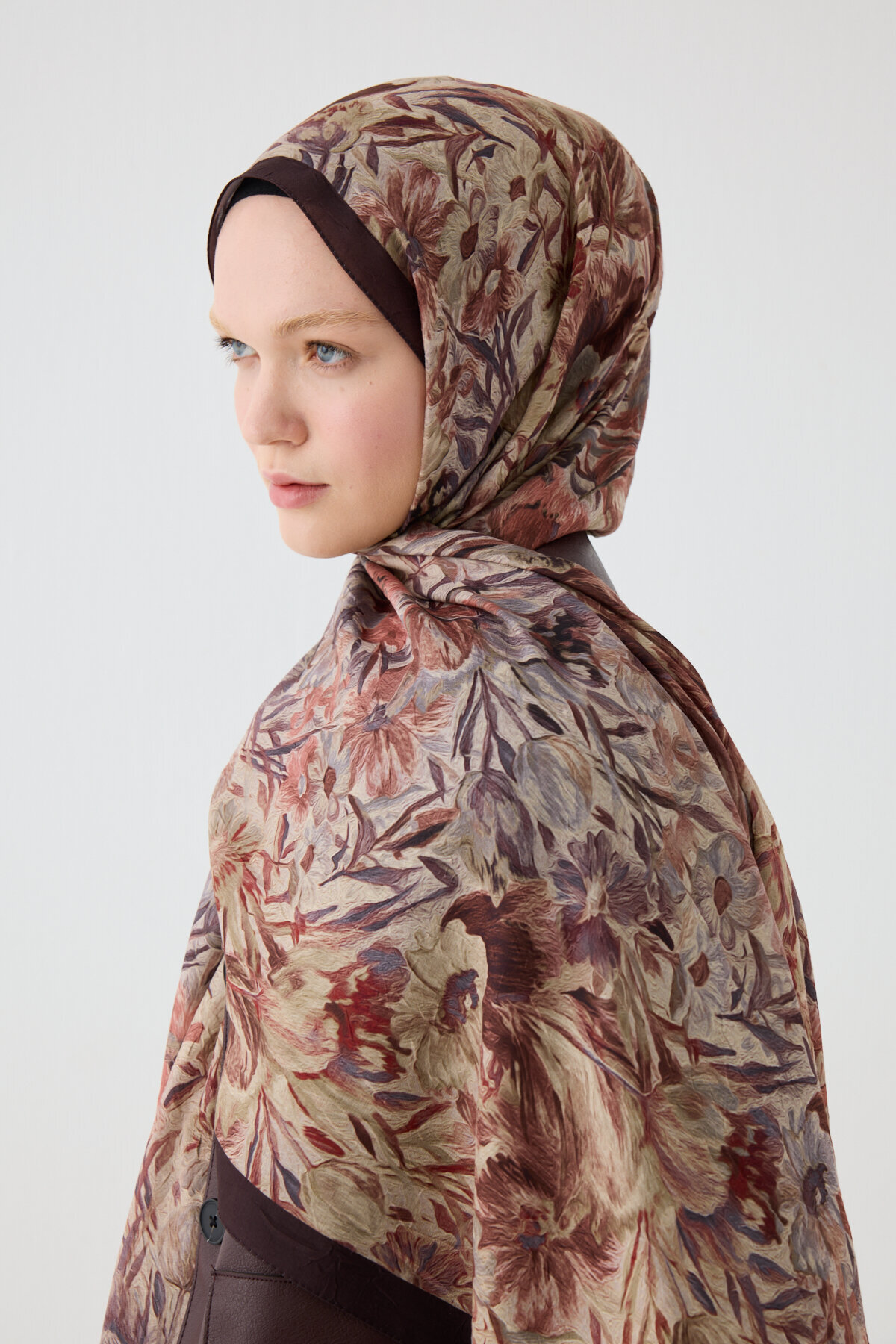 cs camellia scarf Paradise Kraş Şal - Kahve görsel 2