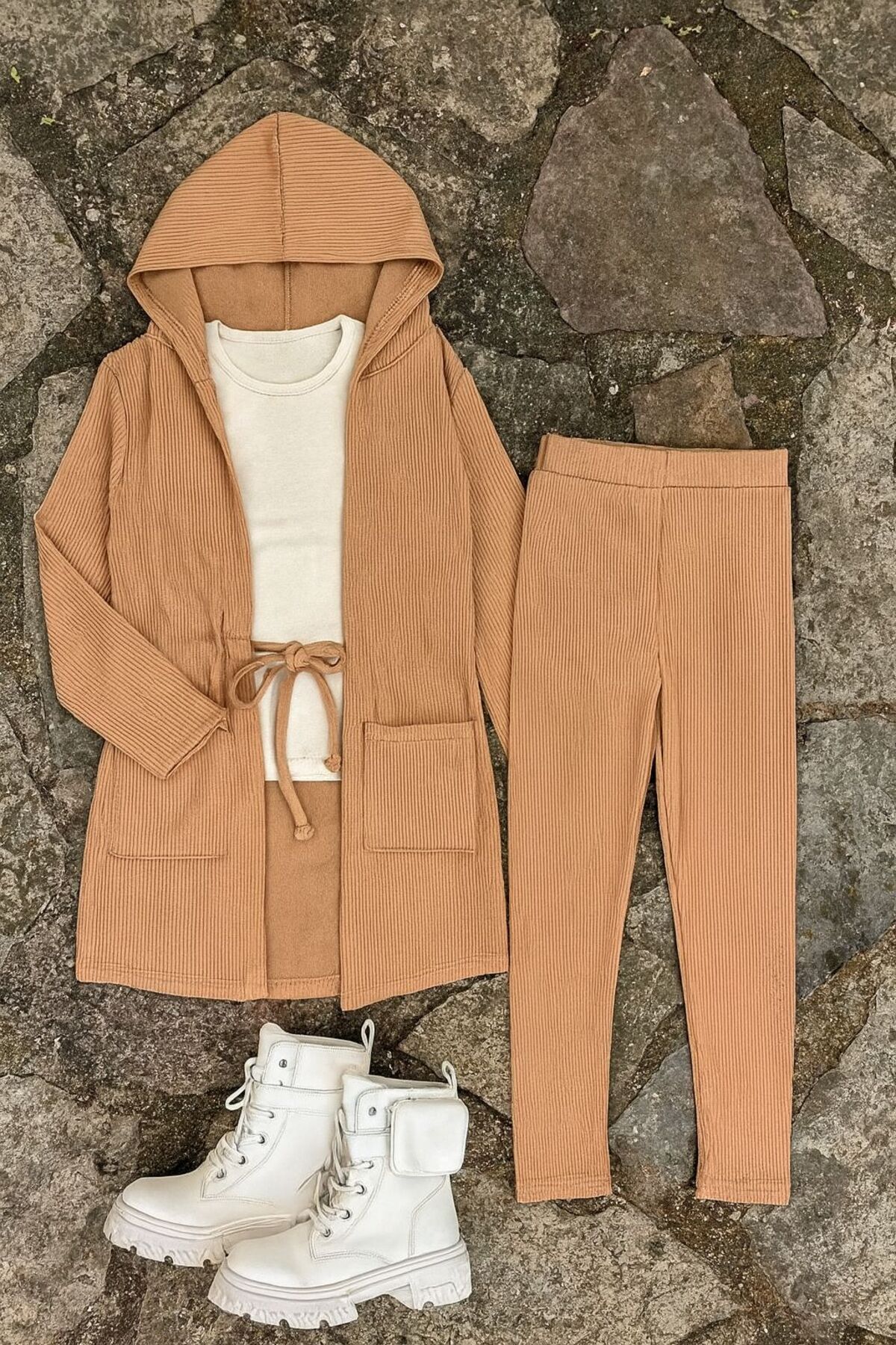 KOKOŞ BEBEK Kız Çocuk 3’lü Likralı Ottoman Takım – Kapşonlu Üst, Tayt & Badi / 2-12 Yaş Arası fotoğrafı 3 (önizleme)