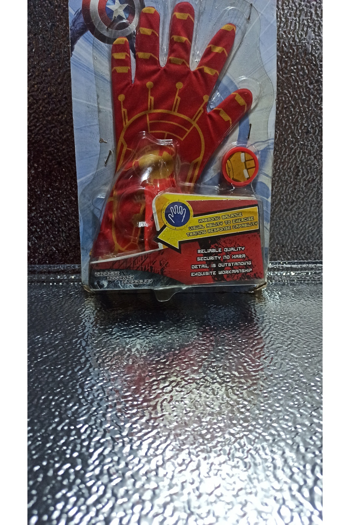 abnturk Ambalaj Boyutu 33*19cm Oyuncak Demir Adam Eldiveni Yerli Üretim 1. Kalite Malzeme Süper Ürün