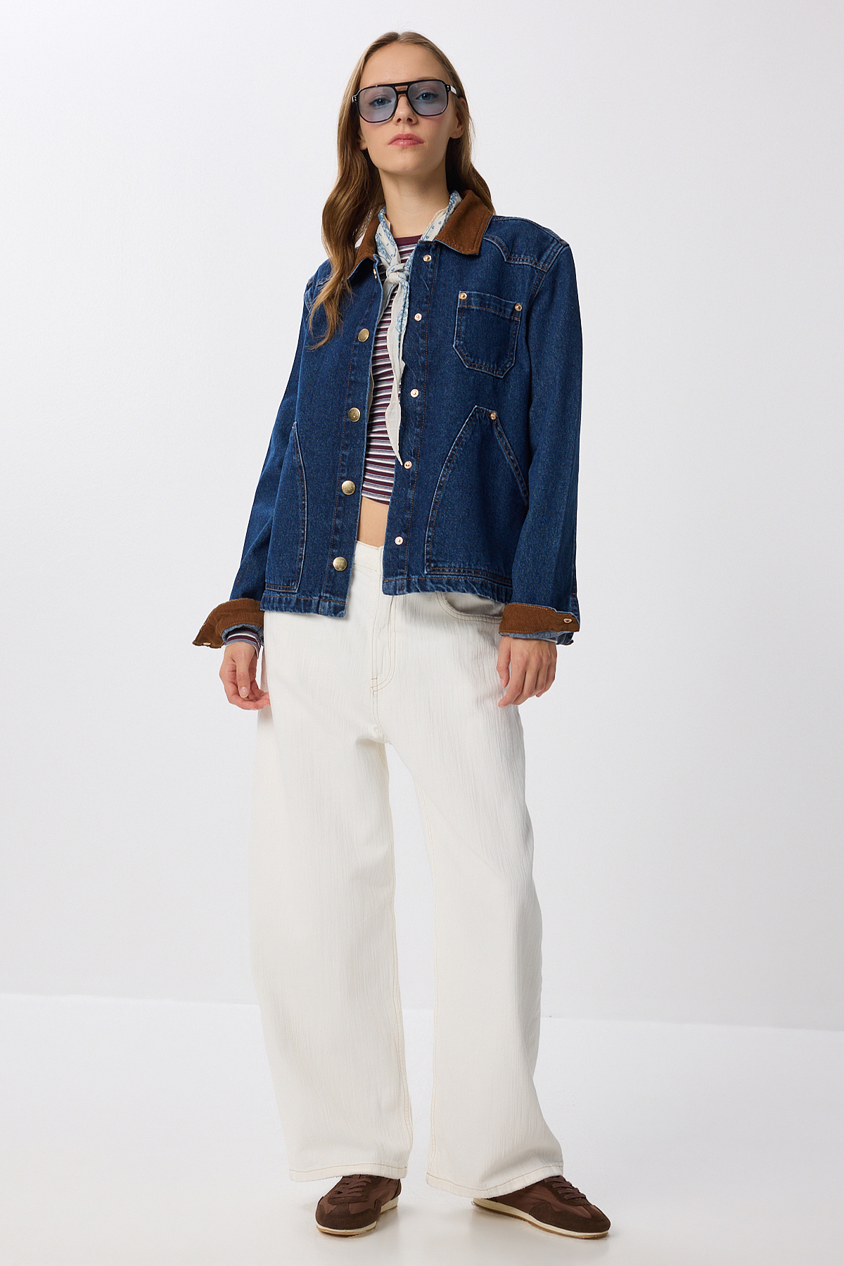 Lovelyİstanbul  Kadife Yaka Denim Ceket LRW0003 KOYU MAVİ - Görsel 2