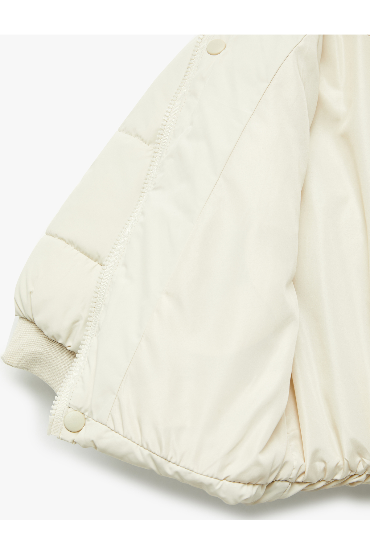 Koton Uzun Kollu Cepli Pamuk Astarlı Dik Yaka Şişme Mont fotoğrafı 3 (önizleme)