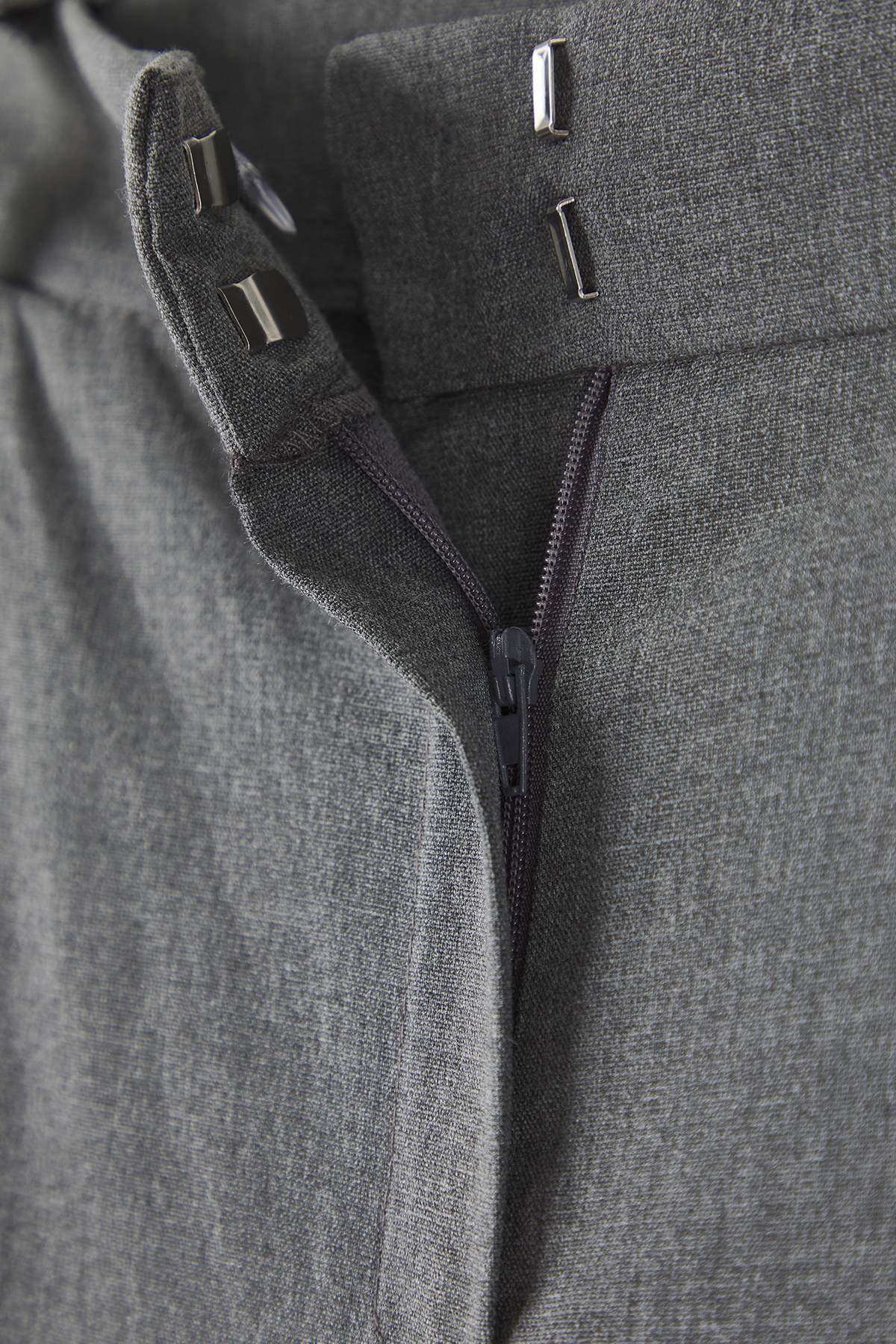 Trendyolmilla  Gri Lastik Belli Wide Leg Büyük Beden Dokuma Pantolon TBBAW26AR00019 - Görsel 7