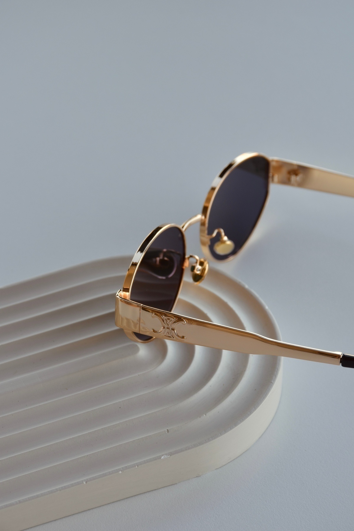 LOOKUP NEW Alev 56 Ekartman Unisex Kadın Uv400 Korumalı Oval Gold Siyah NyIon Cam Metal Güneş Gözlüğü görsel 2
