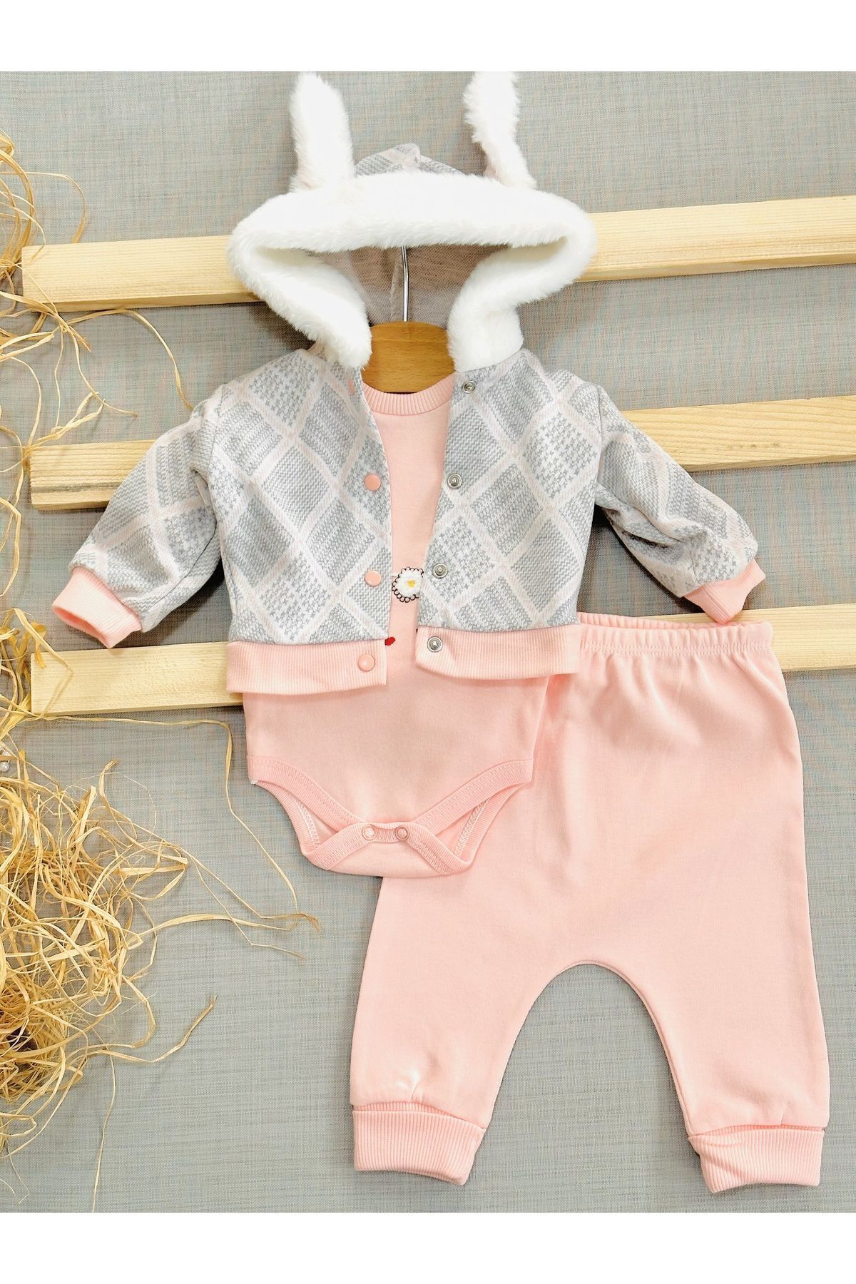 VOY KİDS YENİDOĞAN KIZ BEBEK HEDİYELİK 3 PARÇA TAVŞAN KULAKLI ŞİRİN ZIBIN TAKIMI fotoğrafı 4 (önizleme)