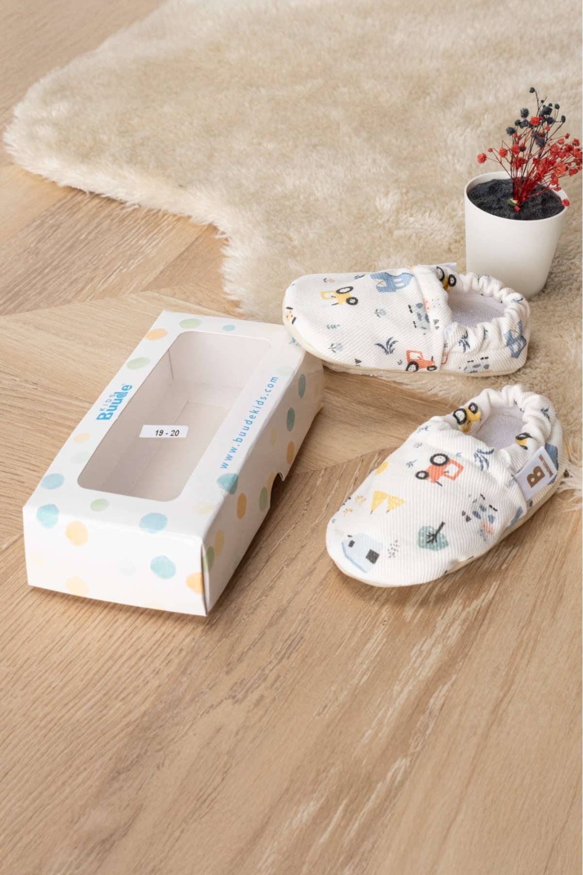 Buude Kids Kaydırmaz Tabanlı, Pamuk Havlu Astarlı Bebek Patiği fotoğrafı 2 (önizleme)