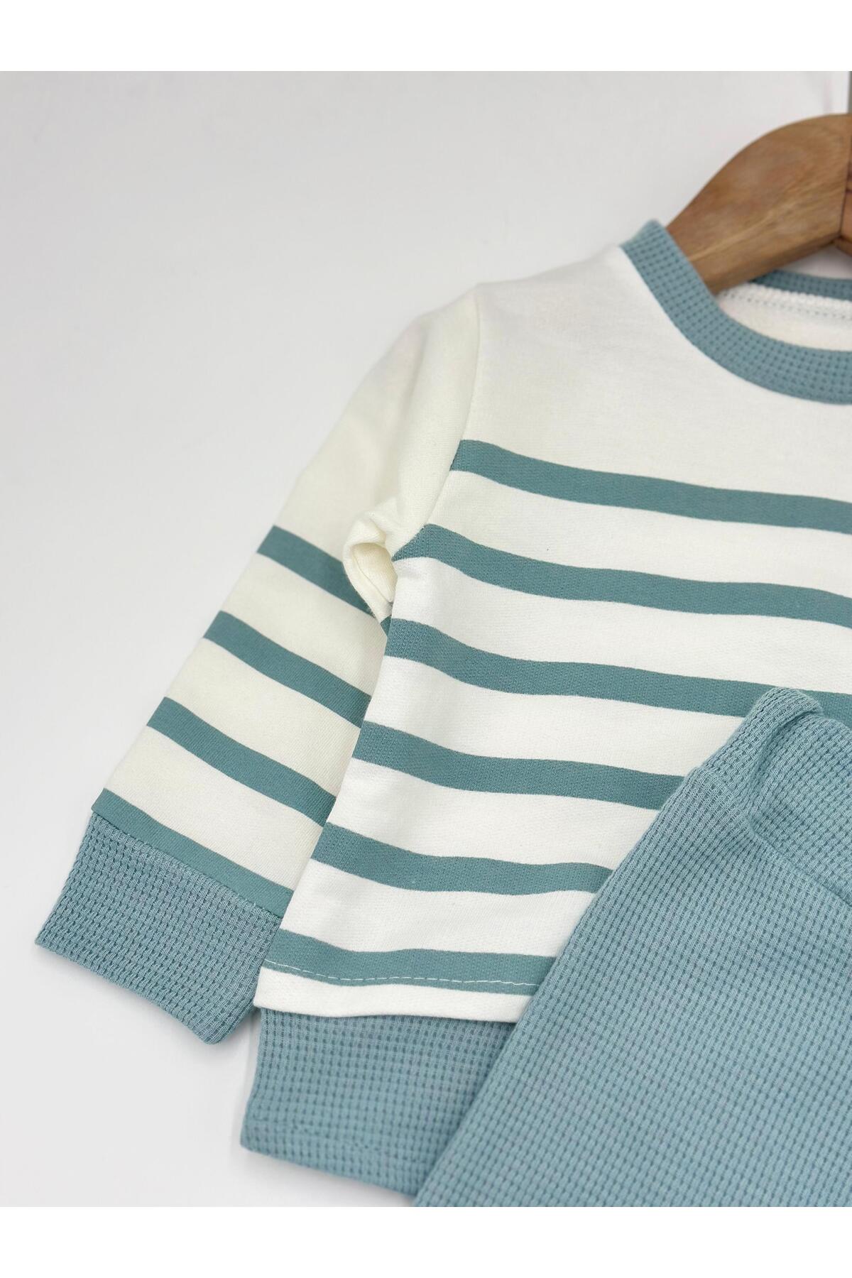 voyyo kids baby Erkek Bebek Mevsimlik Takımı Ayıcık Nakışlı Uzun Kollu Bisiklet Yaka Çizgili Sahte Gömlekli Takım fotoğrafı 4 (önizleme)