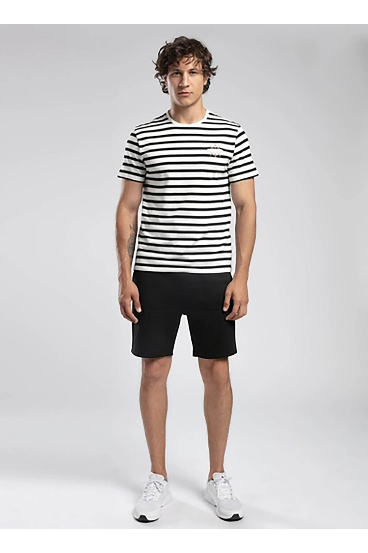 Lee Cooper Regular Fit Siyah Erkek Şort 252 LCM 221026 ARNE SİYAH