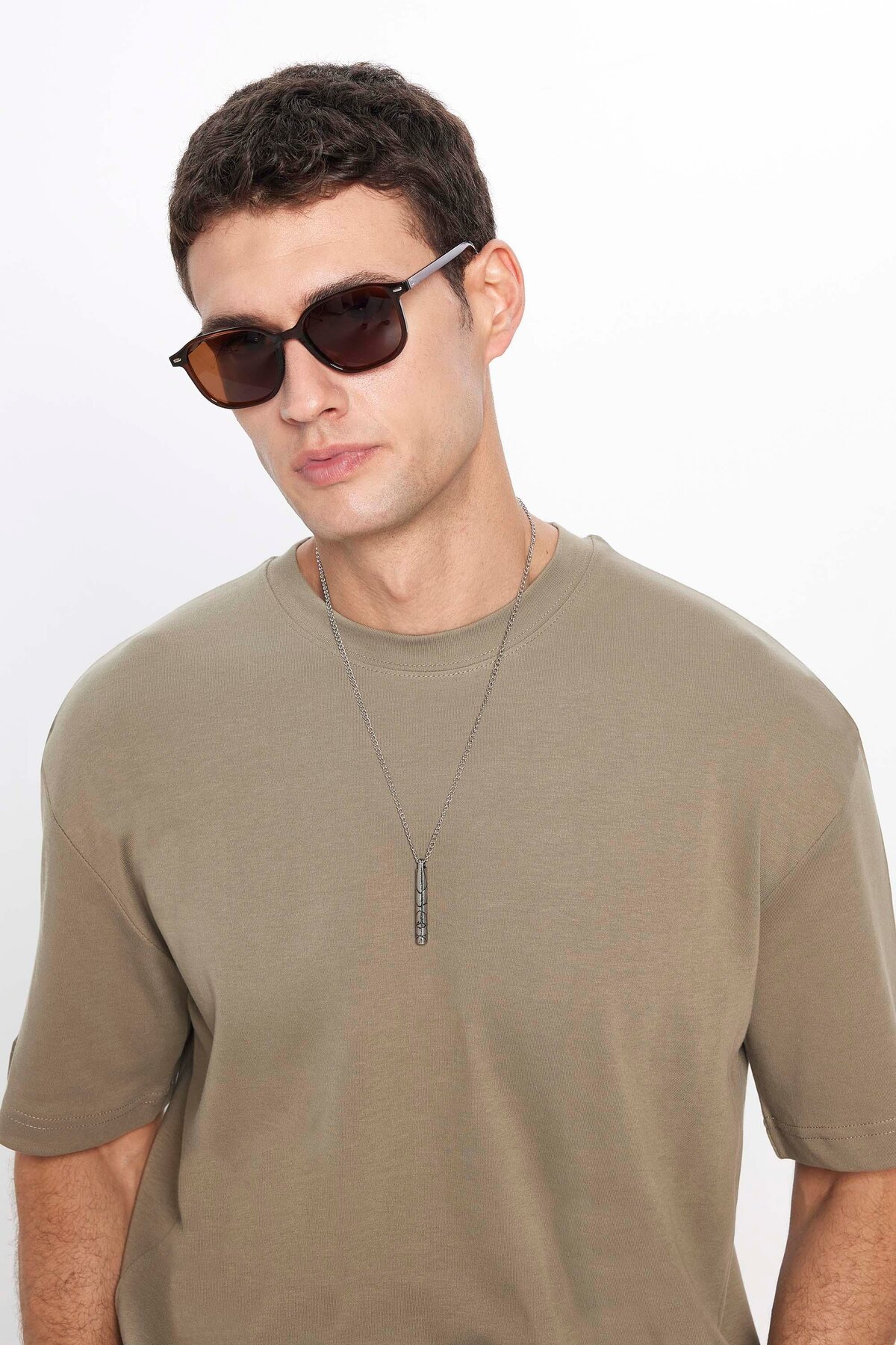 Tudors Unisex Oversize Geniş Kesim %100 Pamuk Yumuşak Dokulu Basic Bisiklet Yaka Haki Tişört görsel 3