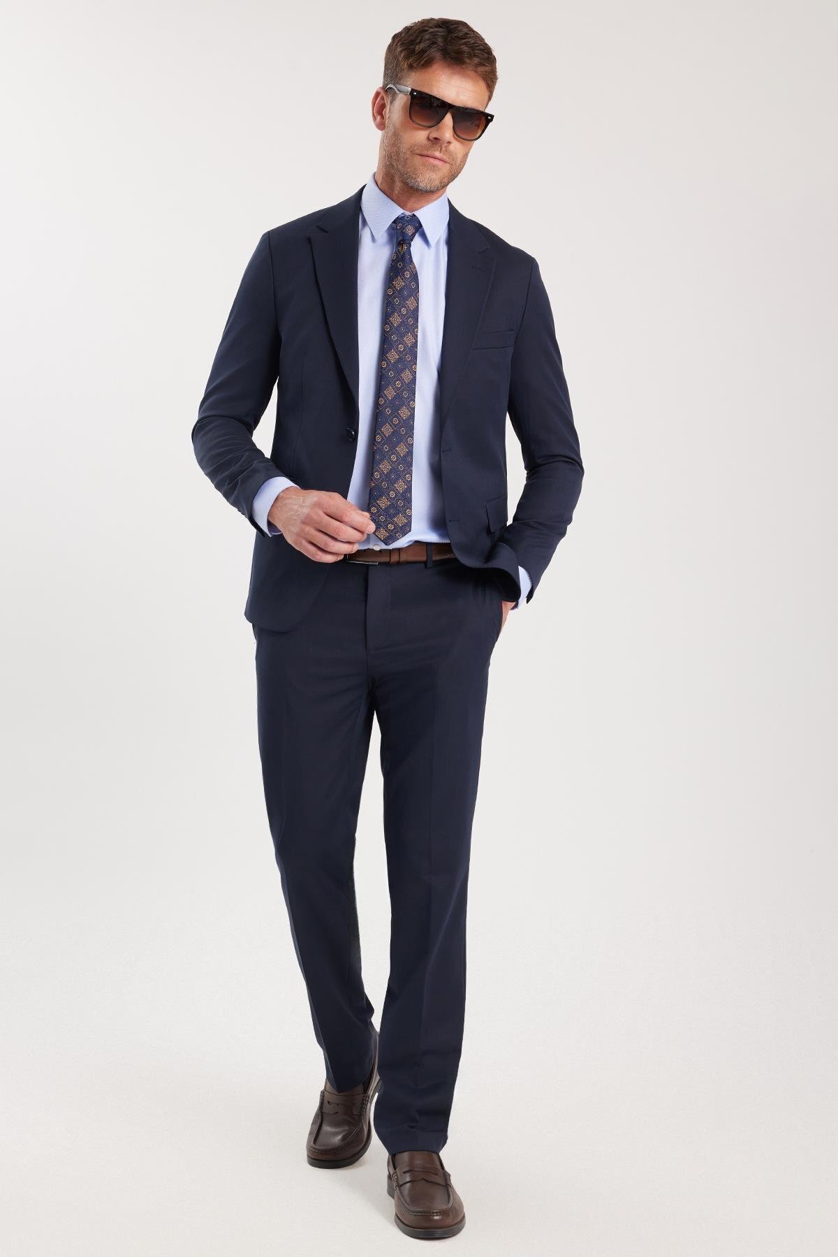 Tudors Erkek Regular Fit Esnek Likralı Kumaş Mono Yaka Kapaklı Cepli Takım Elbise