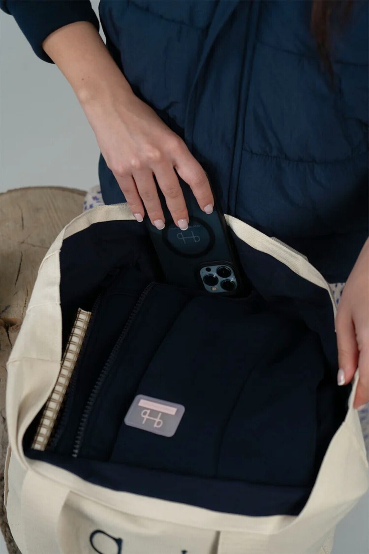 PB EQUESTRIAN APPAREL Kanvas Omuz Çantası görsel 6