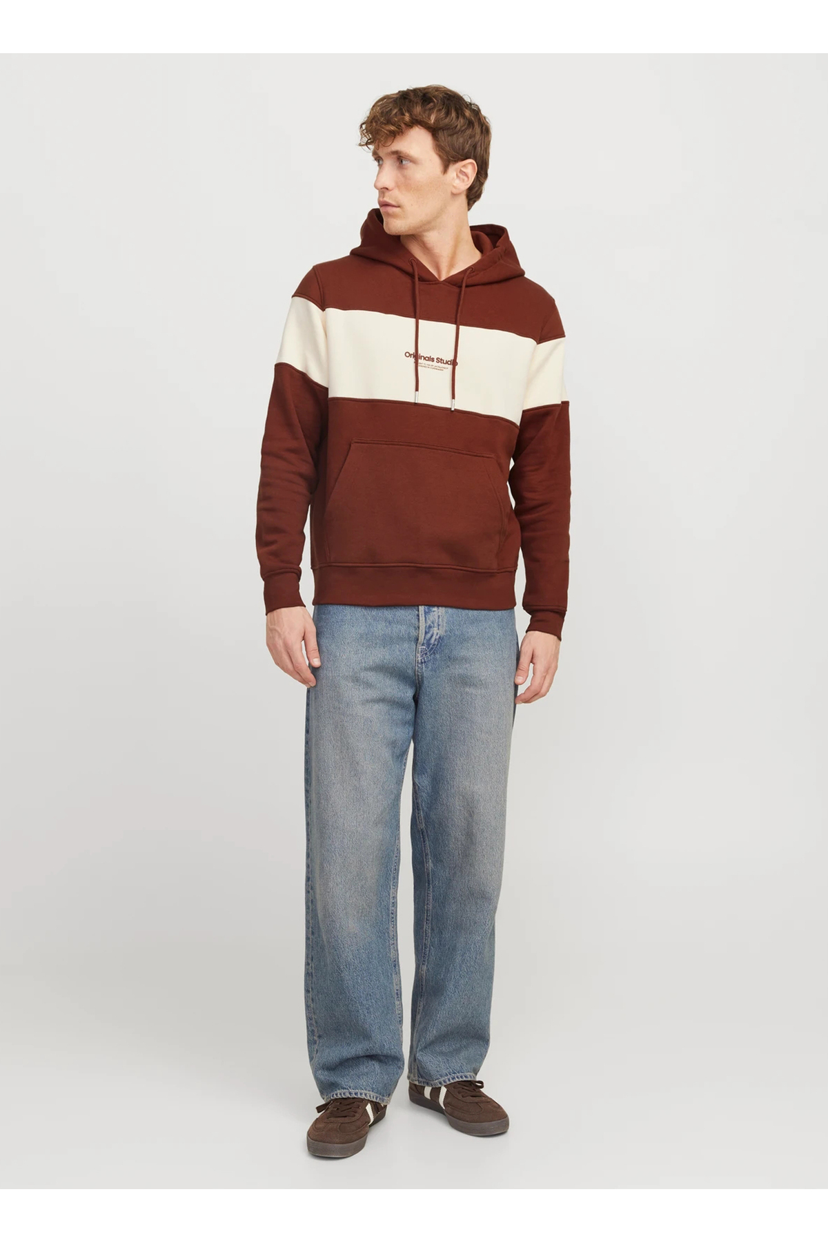 سویشرت کلاه‌دار مردانه به رنگ قرمز آجری - JORVESTERBRO BLOCK SWEAT HOOD STYD جک اند جونز سویشرت Jack & Jones