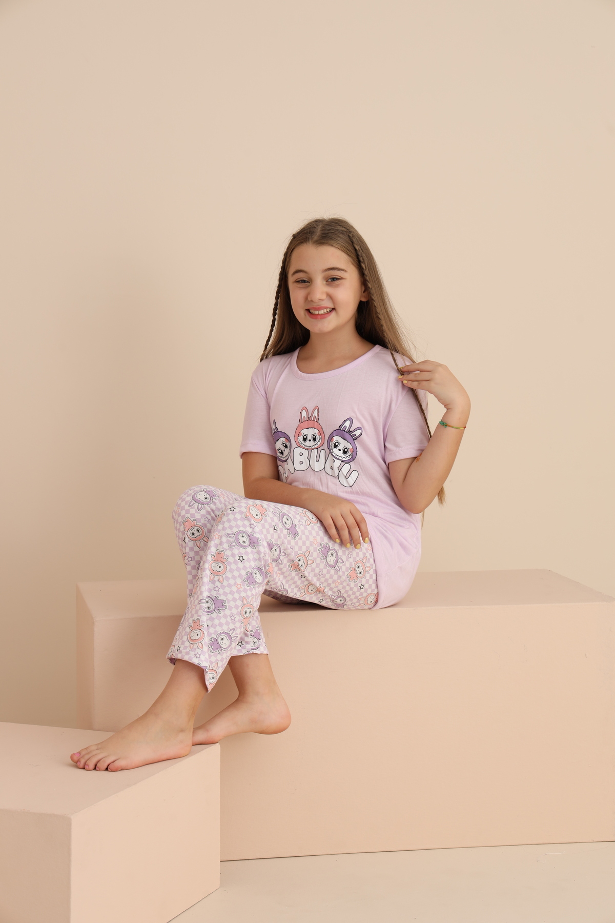 rindahomewear KIZ ÇOCUK LABUBU BASKILI MOR KISA KOL PİJAMA TAKIMI fotoğrafı 3 (önizleme)