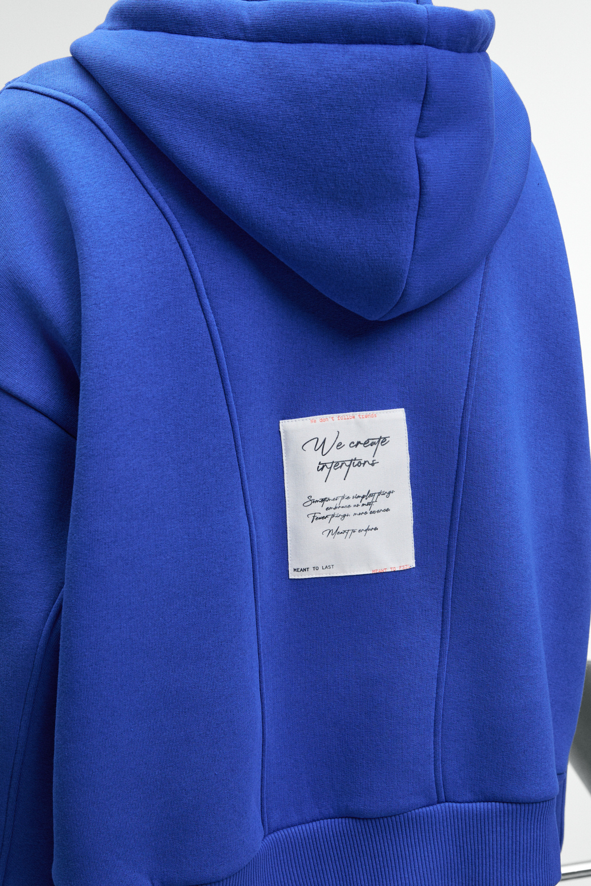GRIMELANGE VYSELLE Kadın Önü Kesikli Metal Fermuarlı Kapüşonlu Etiket Detaylı Oversize Mavi Sweatshirt görsel 7