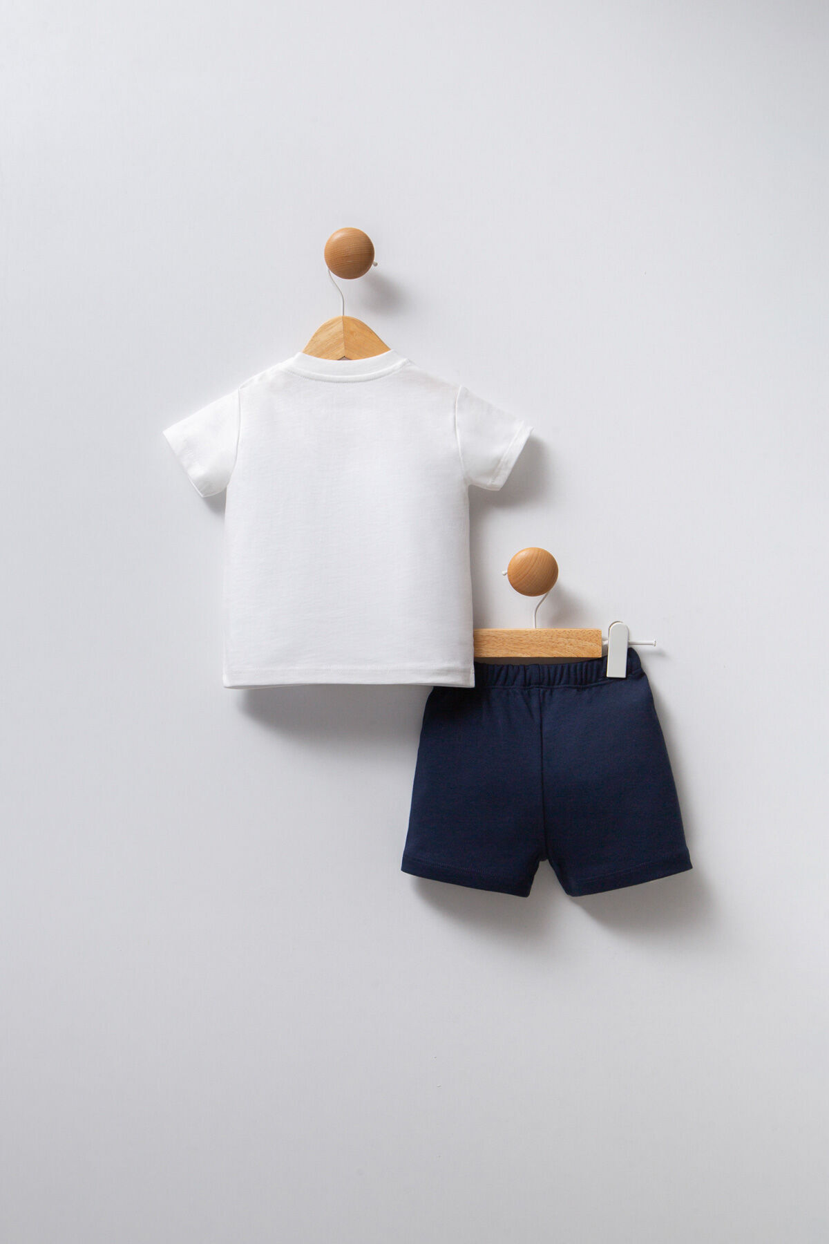 U.S. Polo Assn. Erkek Bebek Beyaz Bebek Takım fotoğrafı 4 (önizleme)