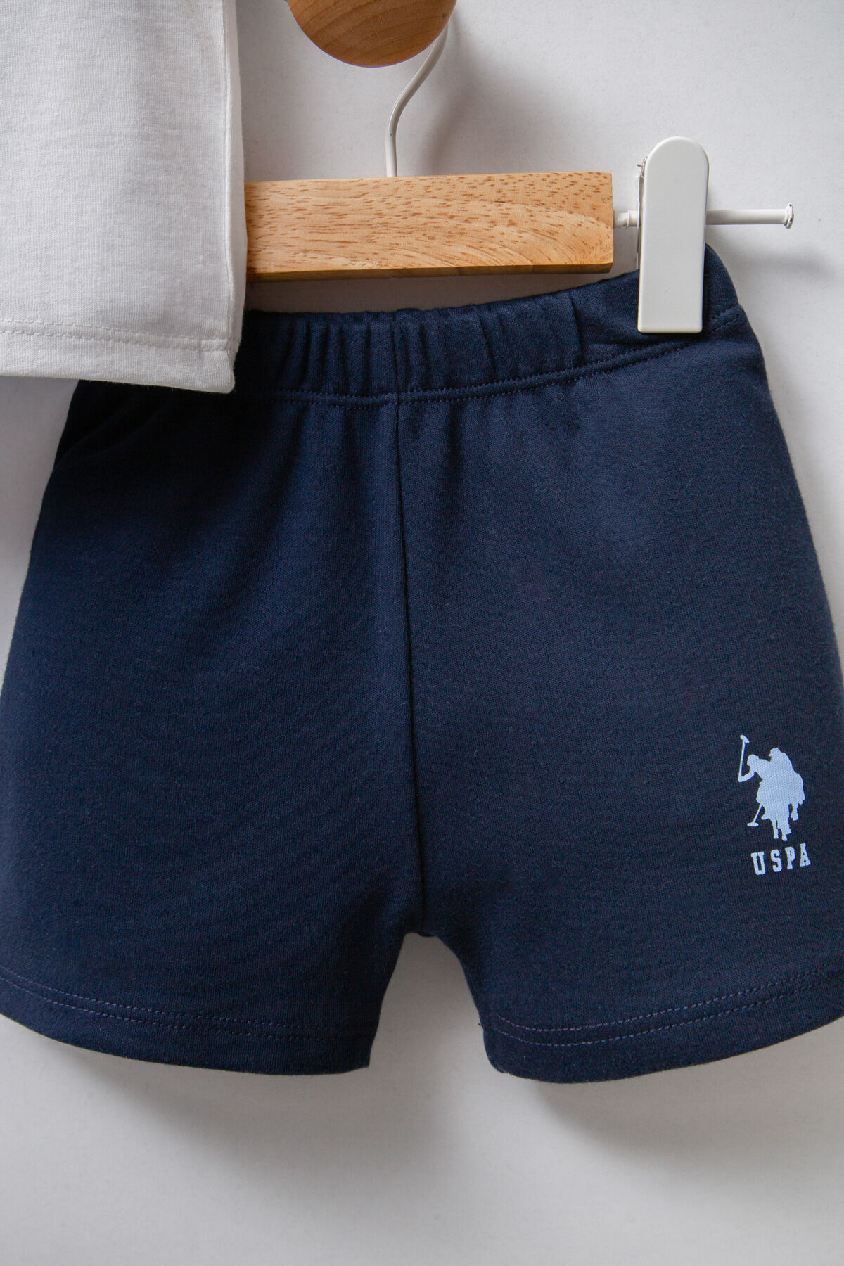 U.S. Polo Assn. U.S. Polo Assn Erkek Bebek Mavi Takım fotoğrafı 3 (önizleme)