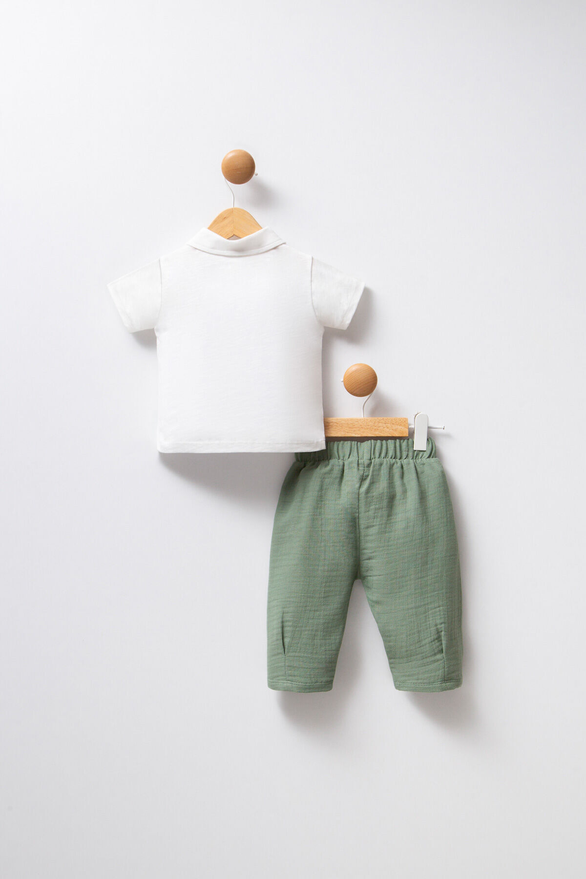 U.S. Polo Assn. Erkek Bebek Haki Bebek Takım fotoğrafı 4 (önizleme)