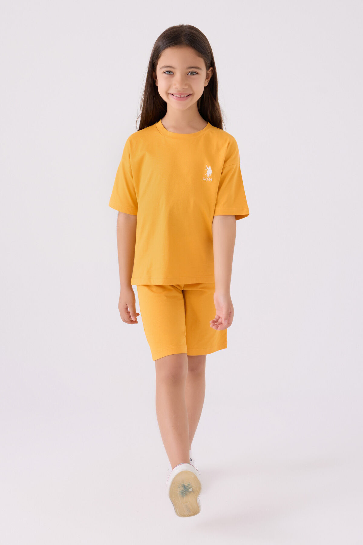 یو اس پولو کت و شلوار برمودای زرد دخترانه یو اس پولو کت و شلوار برمودای زرد دخترانه