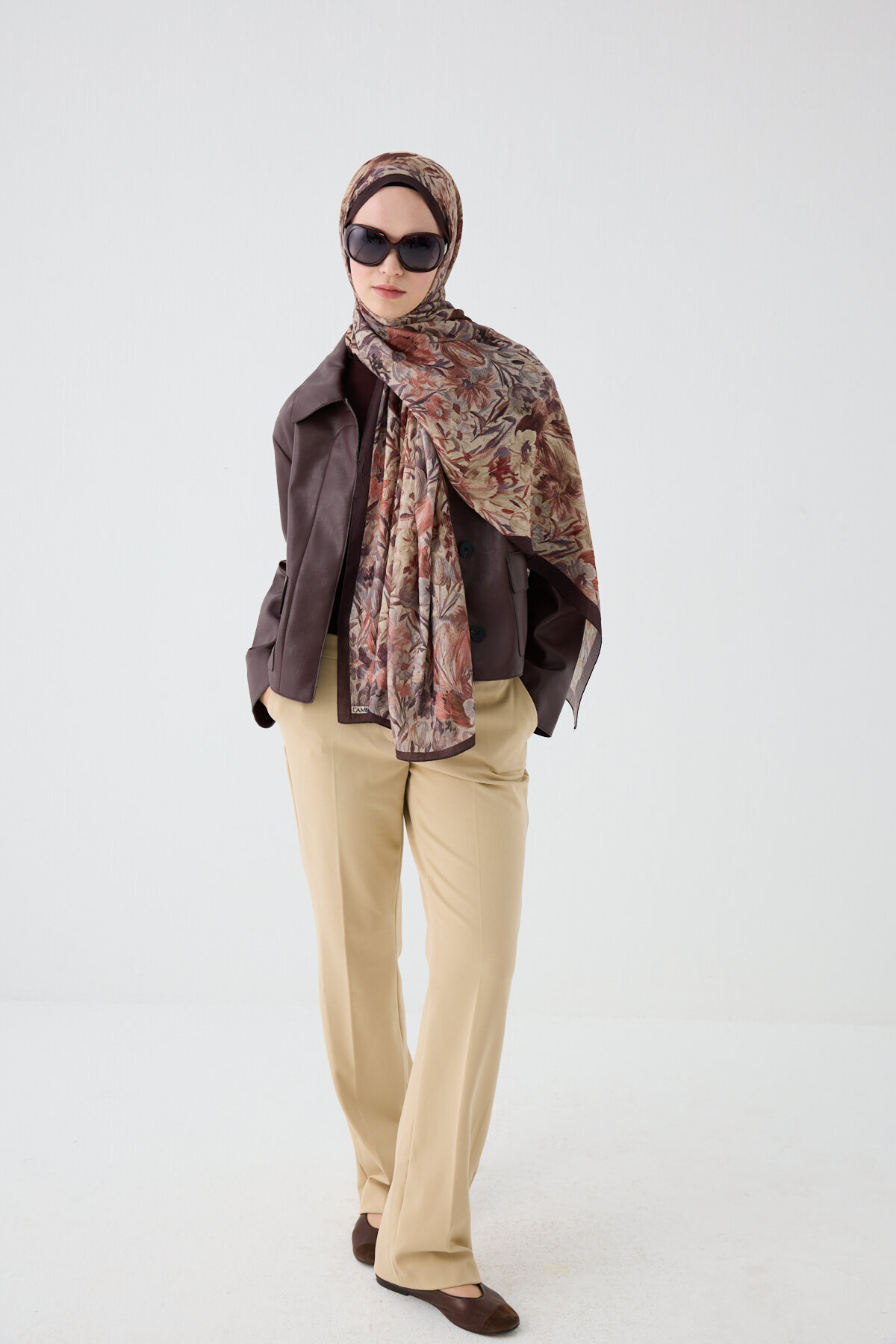 cs camellia scarf Paradise Kraş Şal - Kahve görsel 3