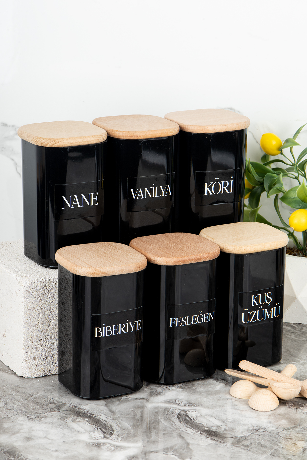 6 Pieces 250 ml Vacuum Bamboo Wooden Lid Black Acrylic Spice Rack Set with Spoon Label Gift