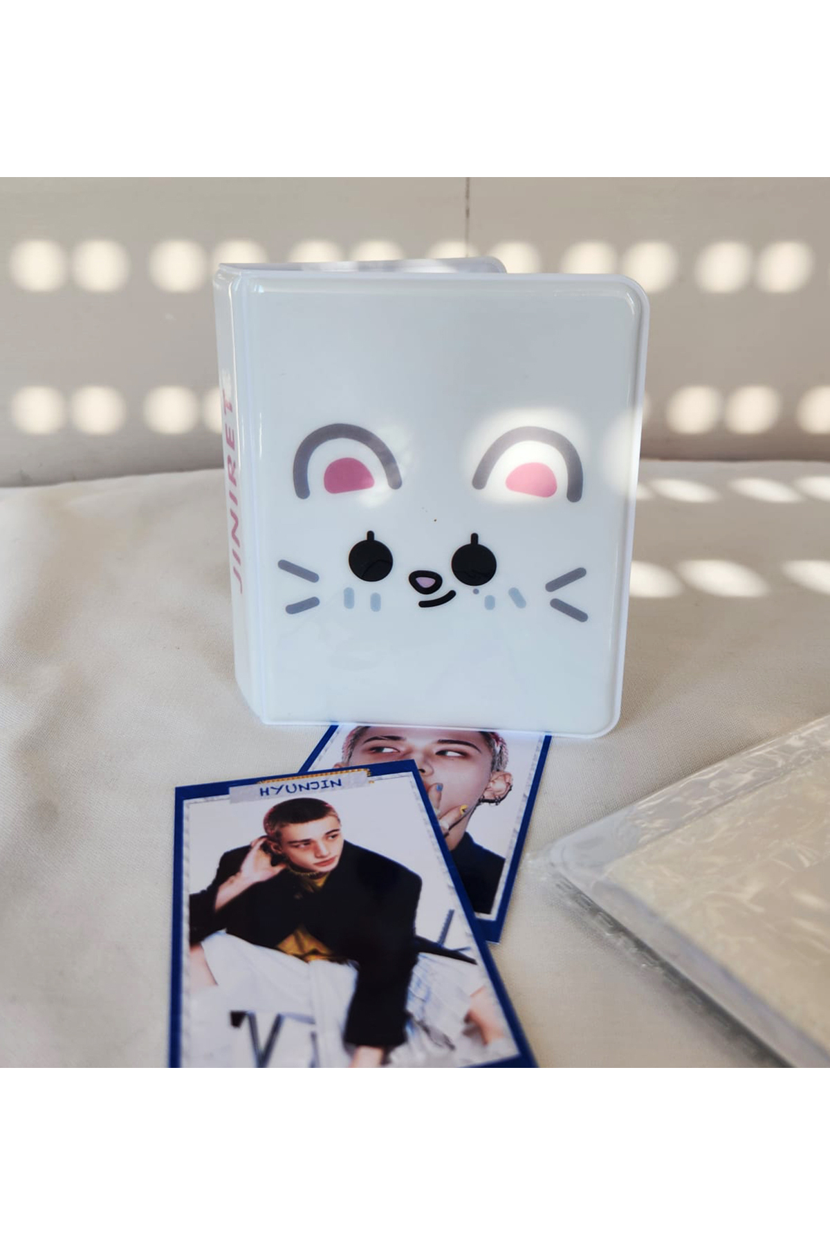 Güneş Kırtasiye Straykids Hyunjin 34 Kart Kapasiteli Binder