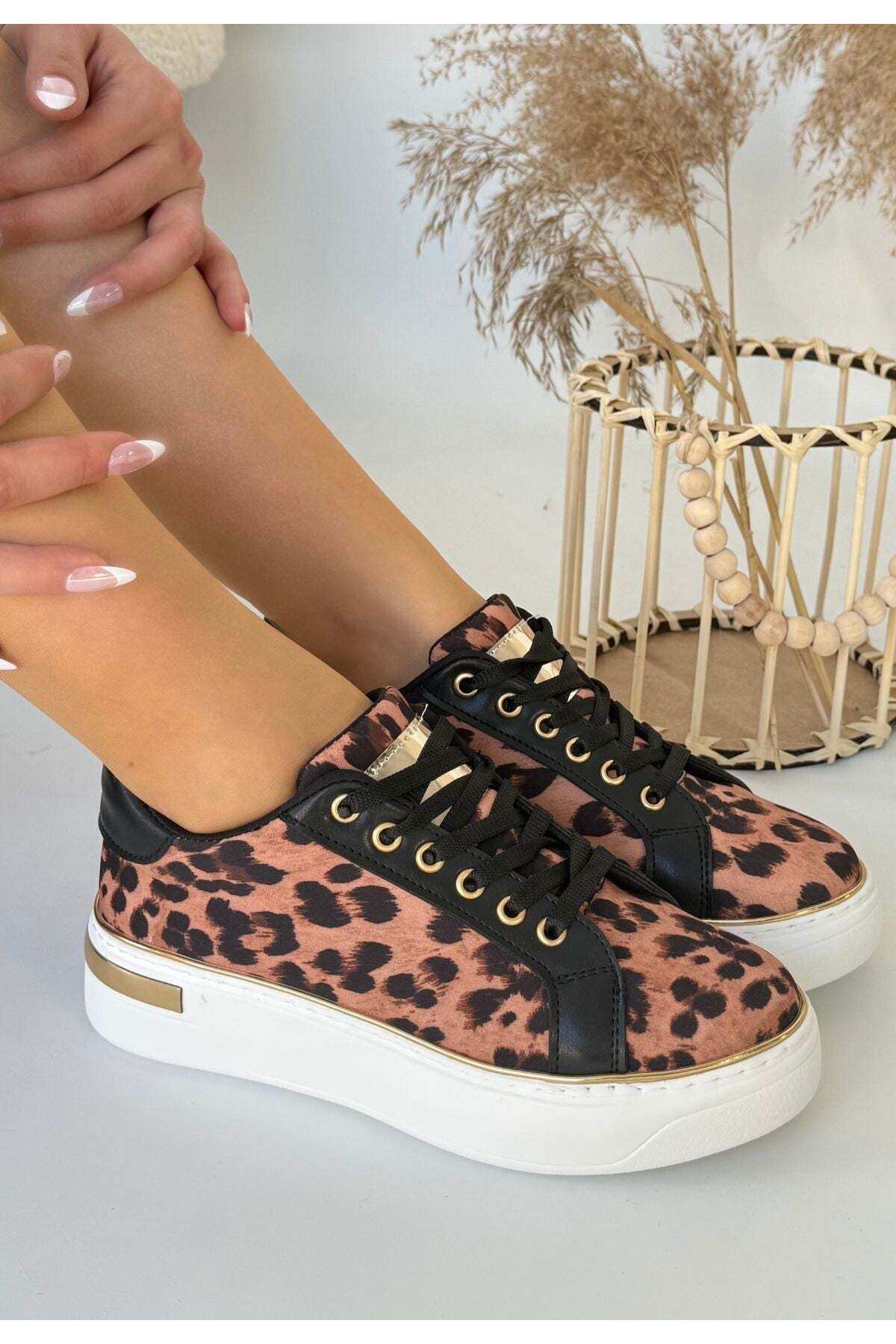 SCARPAX Kity Leopar Saten Bağcıklı Spor Ayakkabı