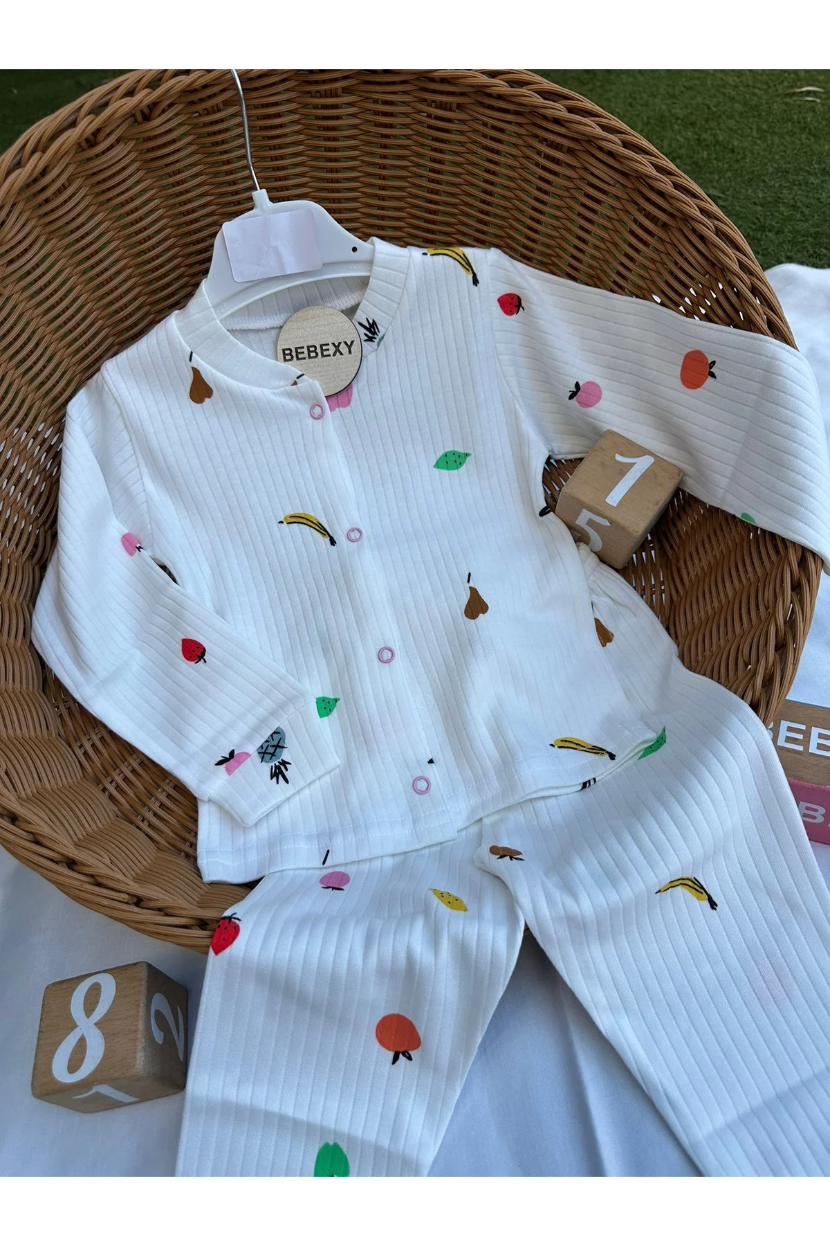 BEBEXY BUTİK Meyve Desenli Pijama Takımı Düğmeli fotoğrafı 2 (önizleme)