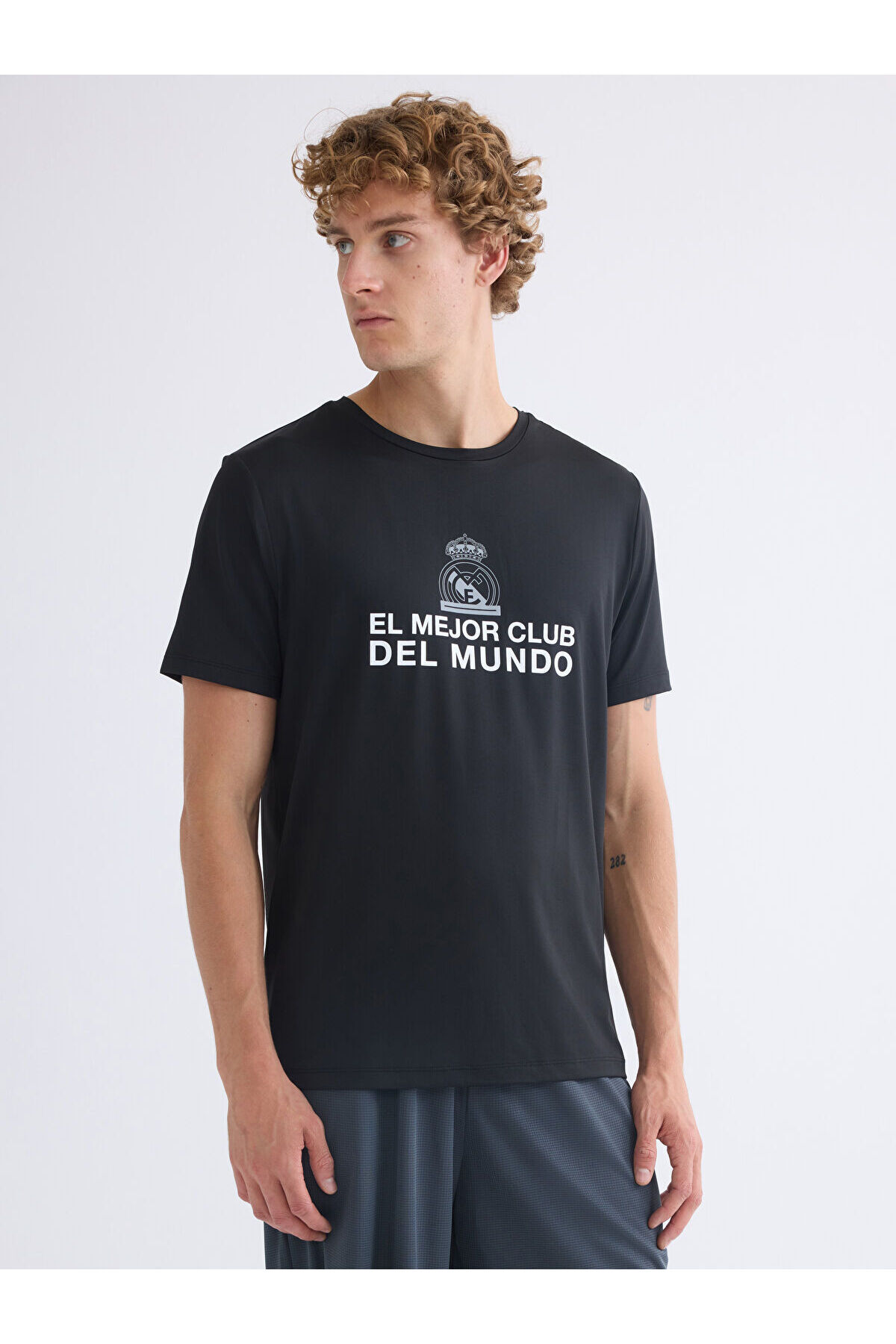 تیشرت ال سی وایکیکی W5JI94Z8-CVL-218052