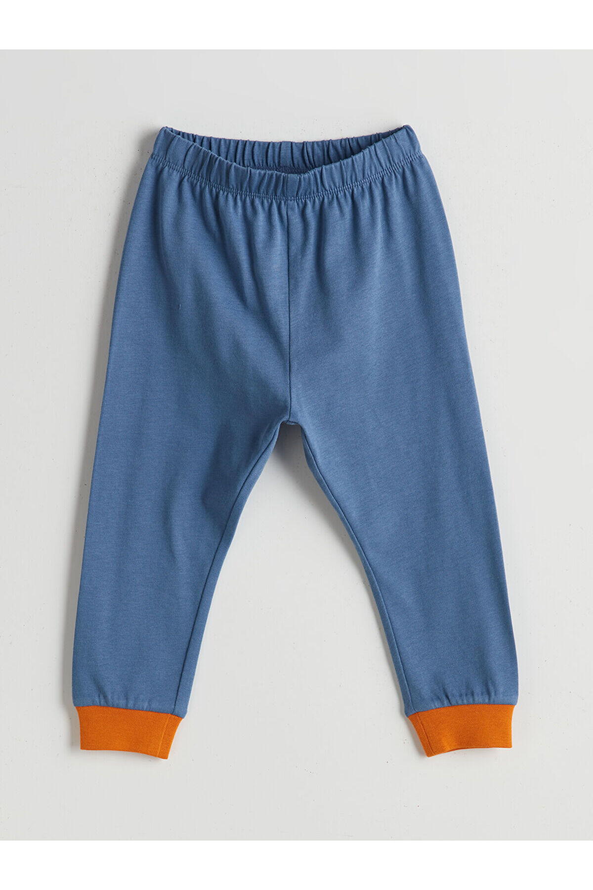 LC Waikiki LCW baby Bugs Bunny Baskılı Erkek Bebek Pijama Takım fotoğrafı 4 (önizleme)