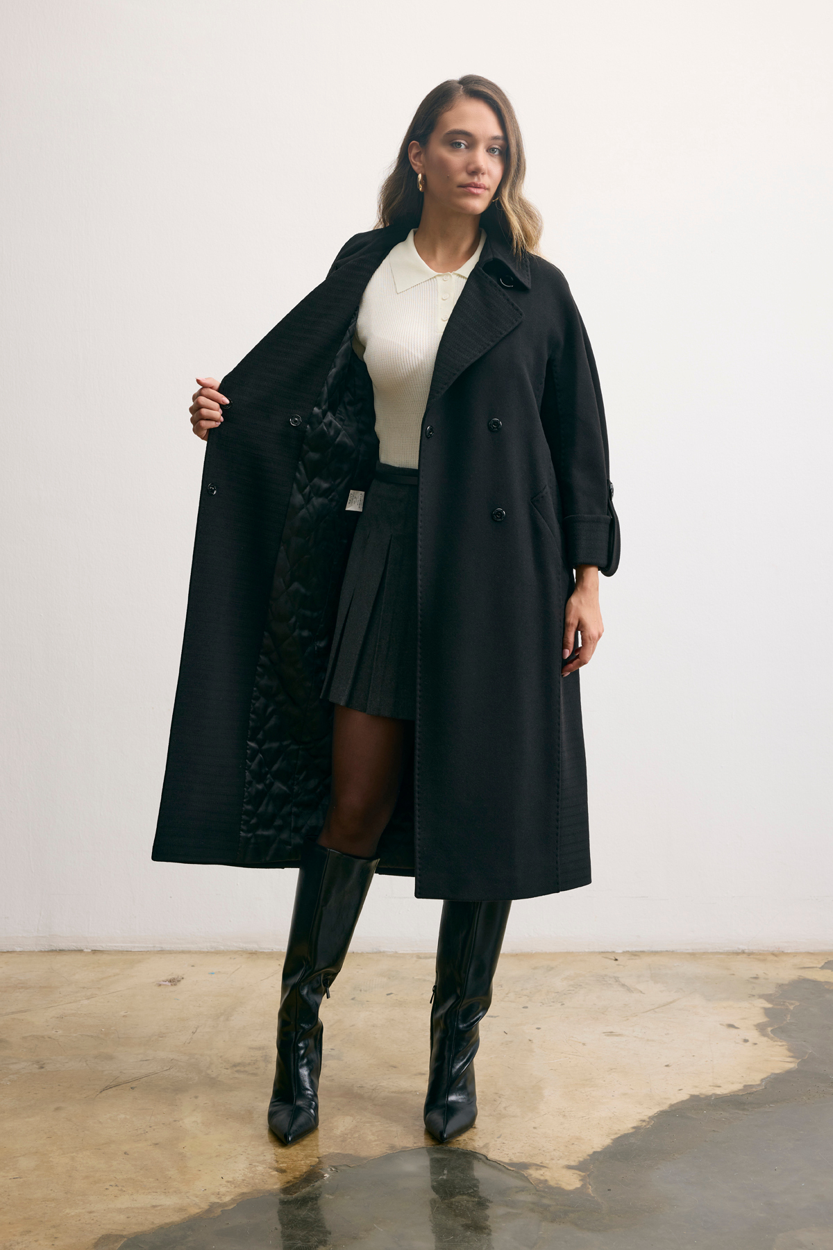 Kent  Geniş Yakalı Kuşaklı Uzun Siyah Kaban - Görsel 8