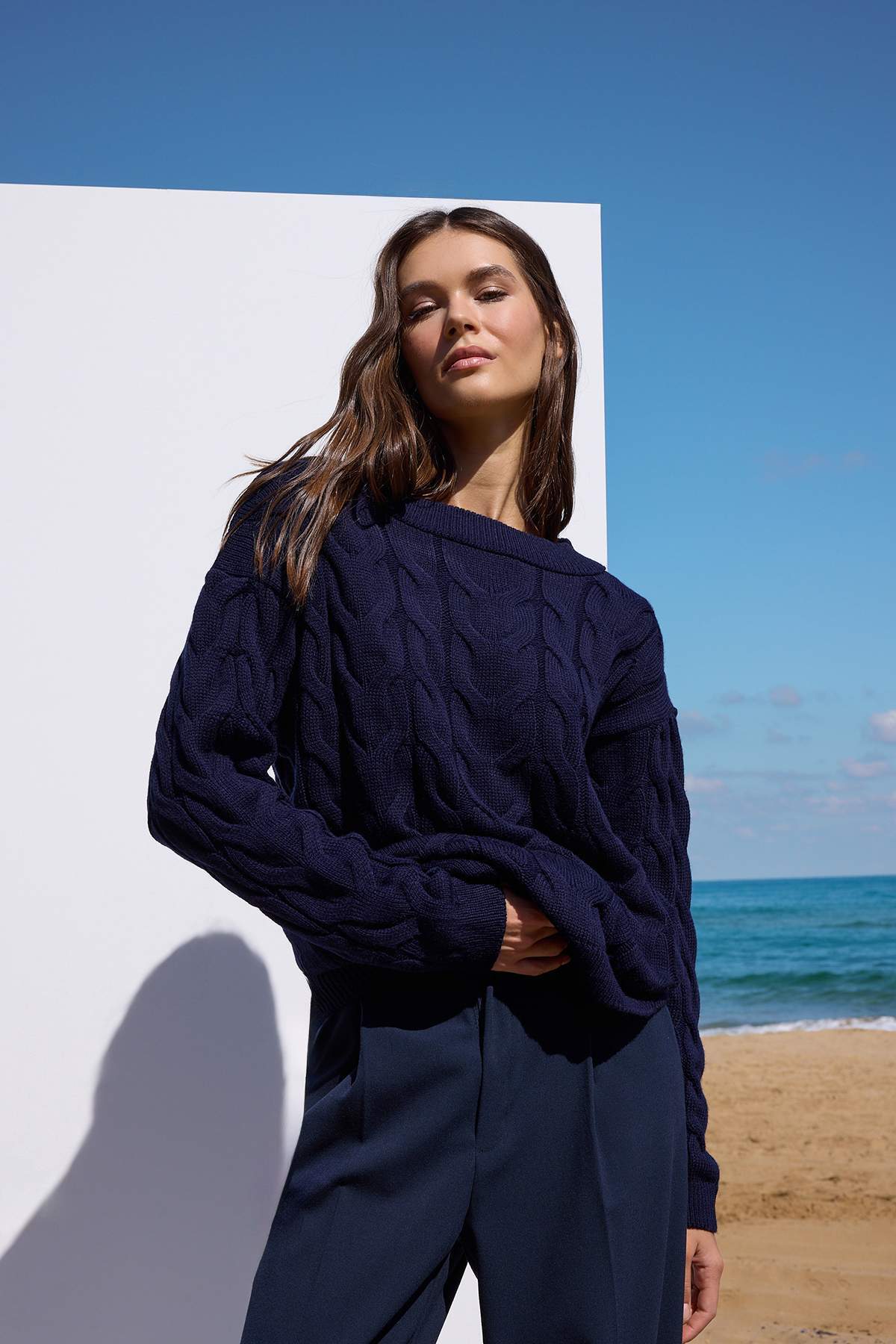 Trendyolmilla  More Sustainable Lacivert Kayık Yaka Triko Kazak TWOAW26KZ00126