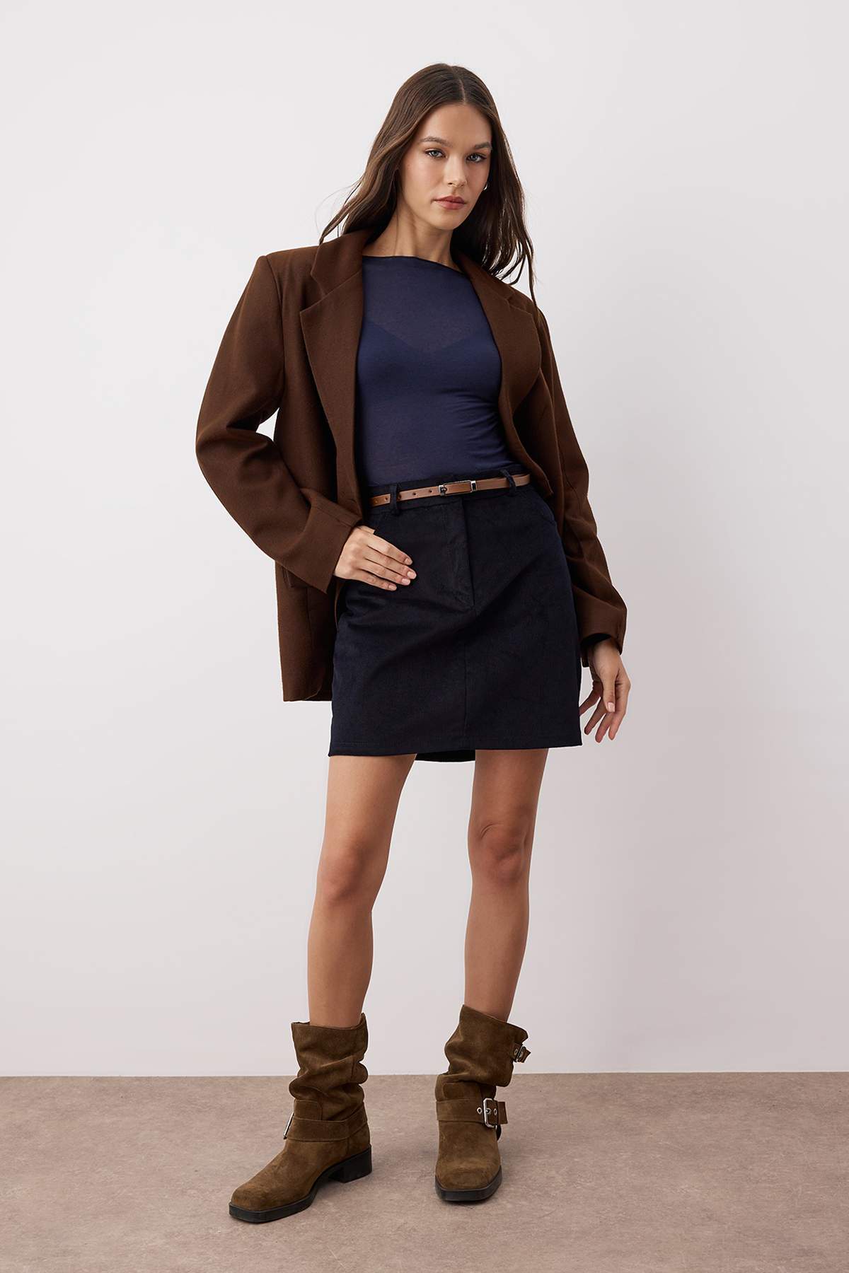 Trendyolmilla  Lacivert Kemerli A-Line/Çan Dokuma Fitilli Kadife Mini Etek TWOAW26ET00109 - Görsel 2