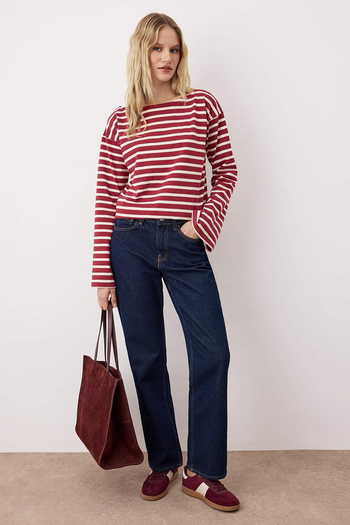 Trendyolmilla  Bordo Kalın Pamuklu Çizgili Regular/Normal Kalıp ÖrmeT-Shirt TWOAW26TS00001 - Görsel 2