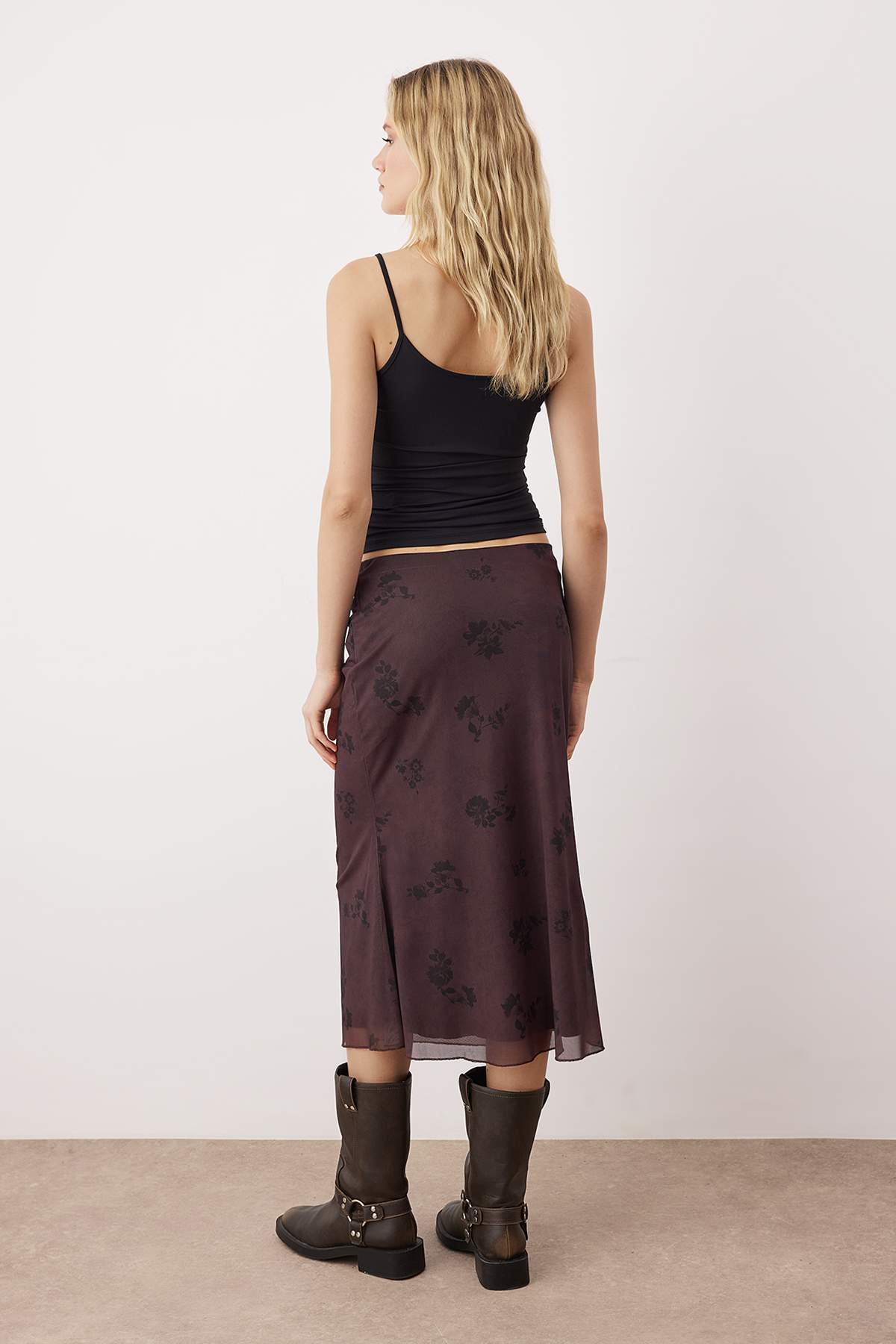 Trendyolmilla  Teen Açık Kahverengi Çiçek Baskılı Balık Form Tül Esnek Örme Etek TWOAW26ET00036 - Görsel 5