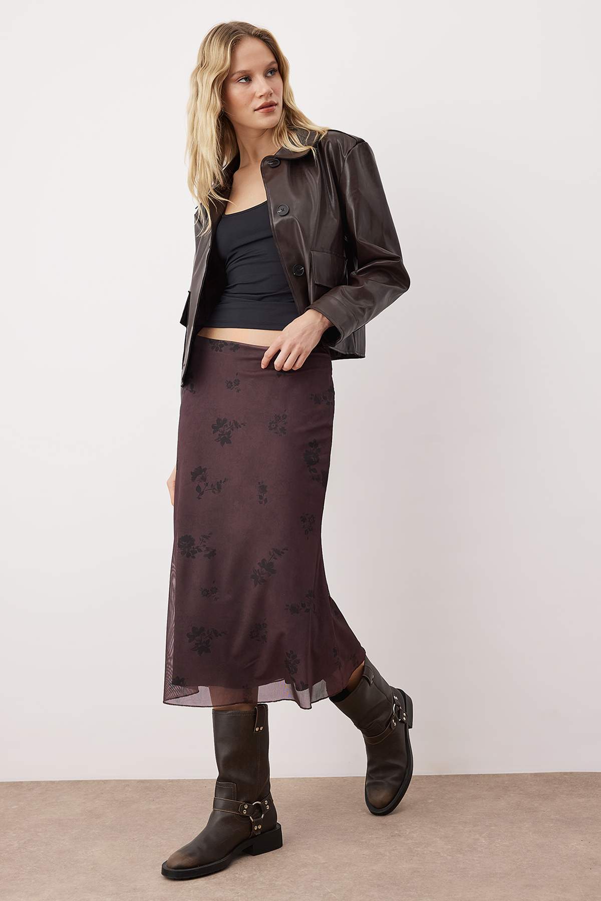 Trendyolmilla  Teen Açık Kahverengi Çiçek Baskılı Balık Form Tül Esnek Örme Etek TWOAW26ET00036 - Görsel 2