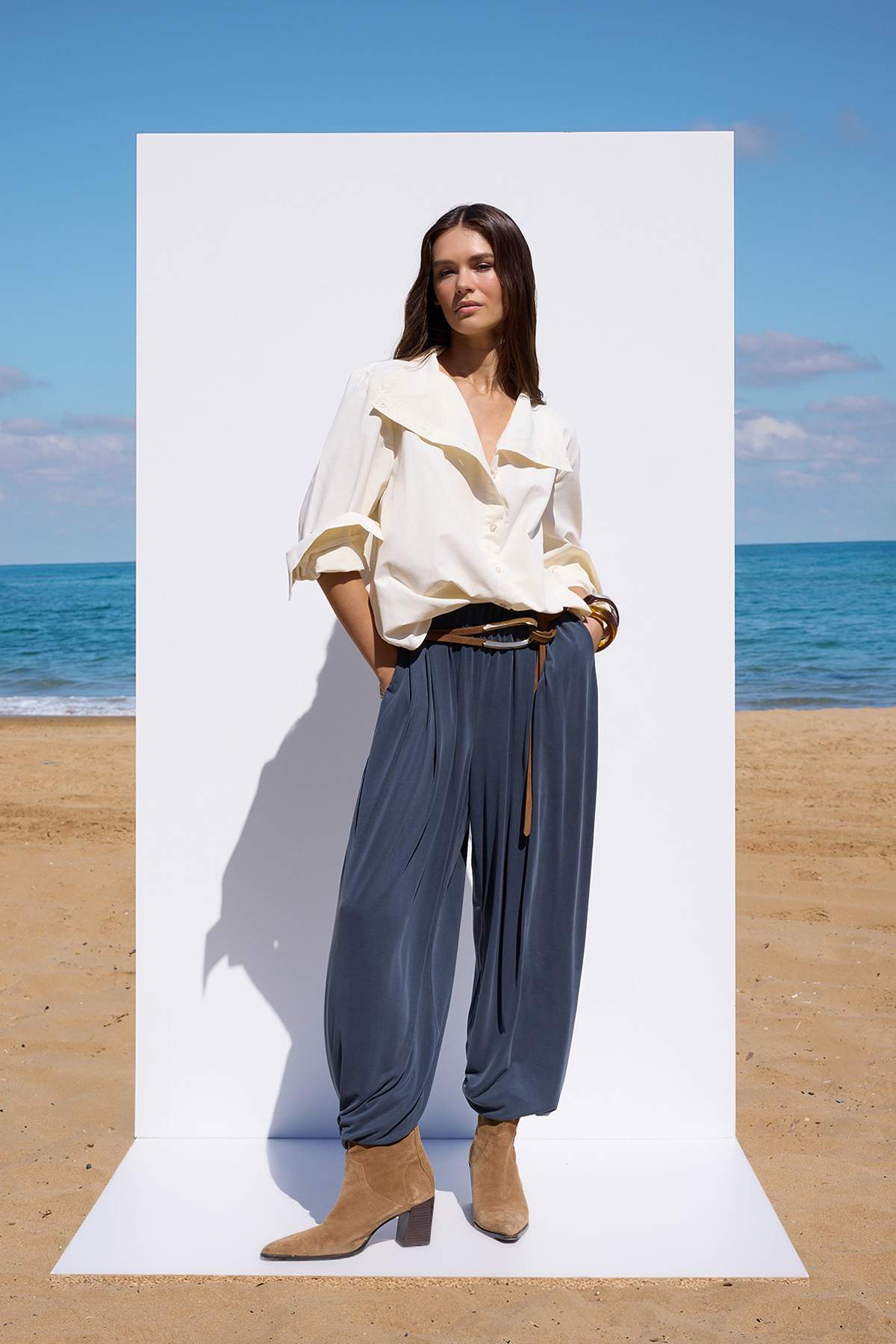 Trendyolmilla  More Sustainable Antrasit İçerikli Havuç/Şalvar Modal Örme Pantolon TWOSS24PL00094 - Görsel 2