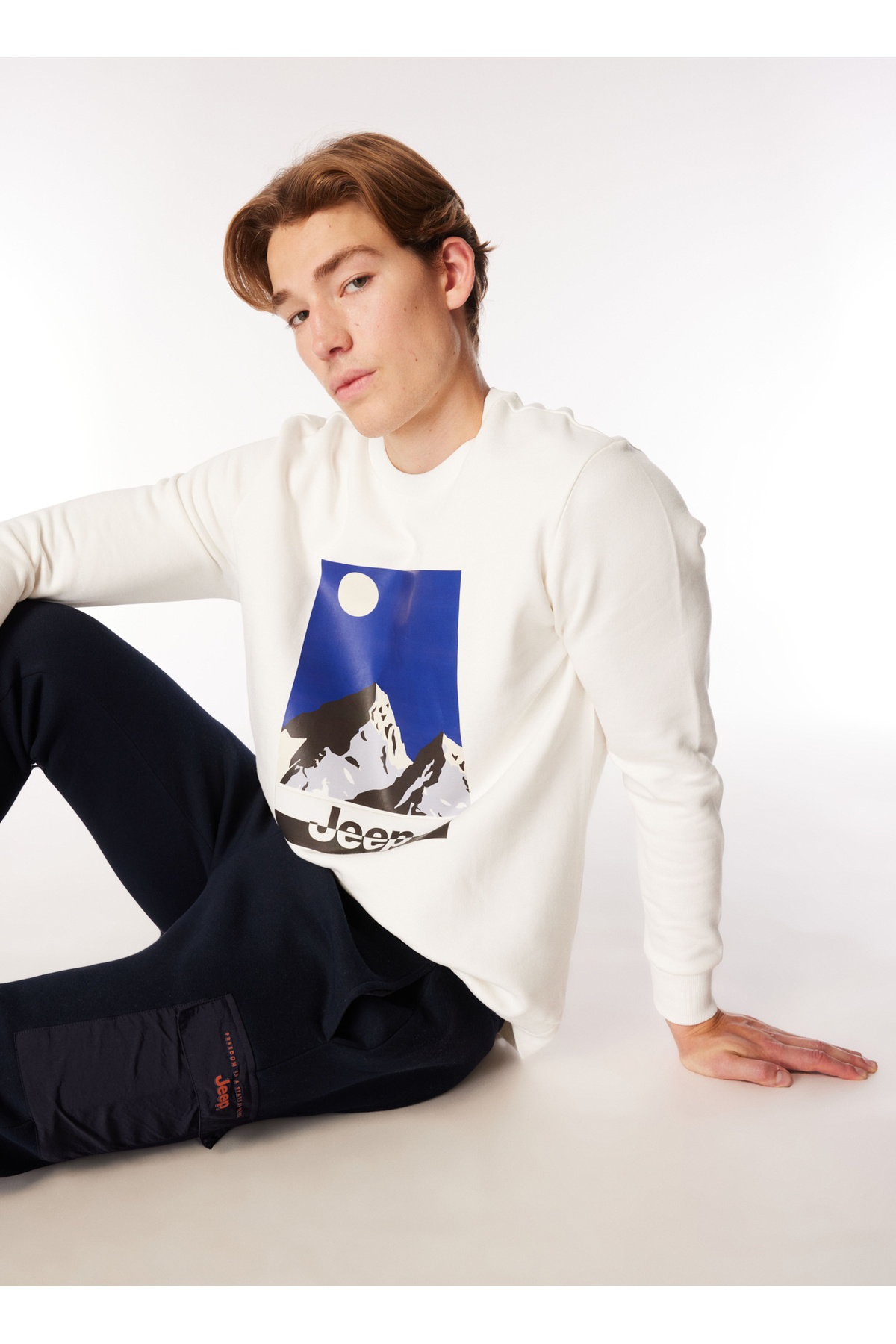 جیپ سویشرت مردانه طرح‌دار یقه گرد Ecru مدل C4WM-SWT4258