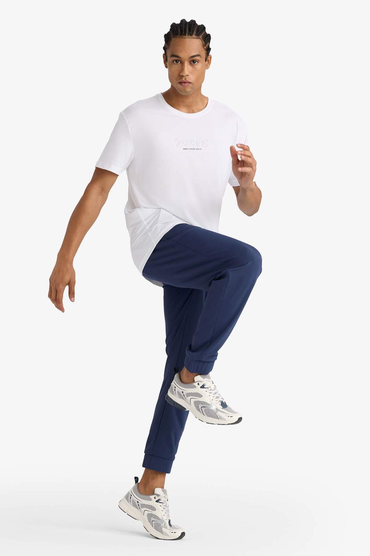 دفاکتو DeFactoFit Slim Fit Slim Cut Standard Leg Sports Jogger شلوار ورزشی D7240AX25AU